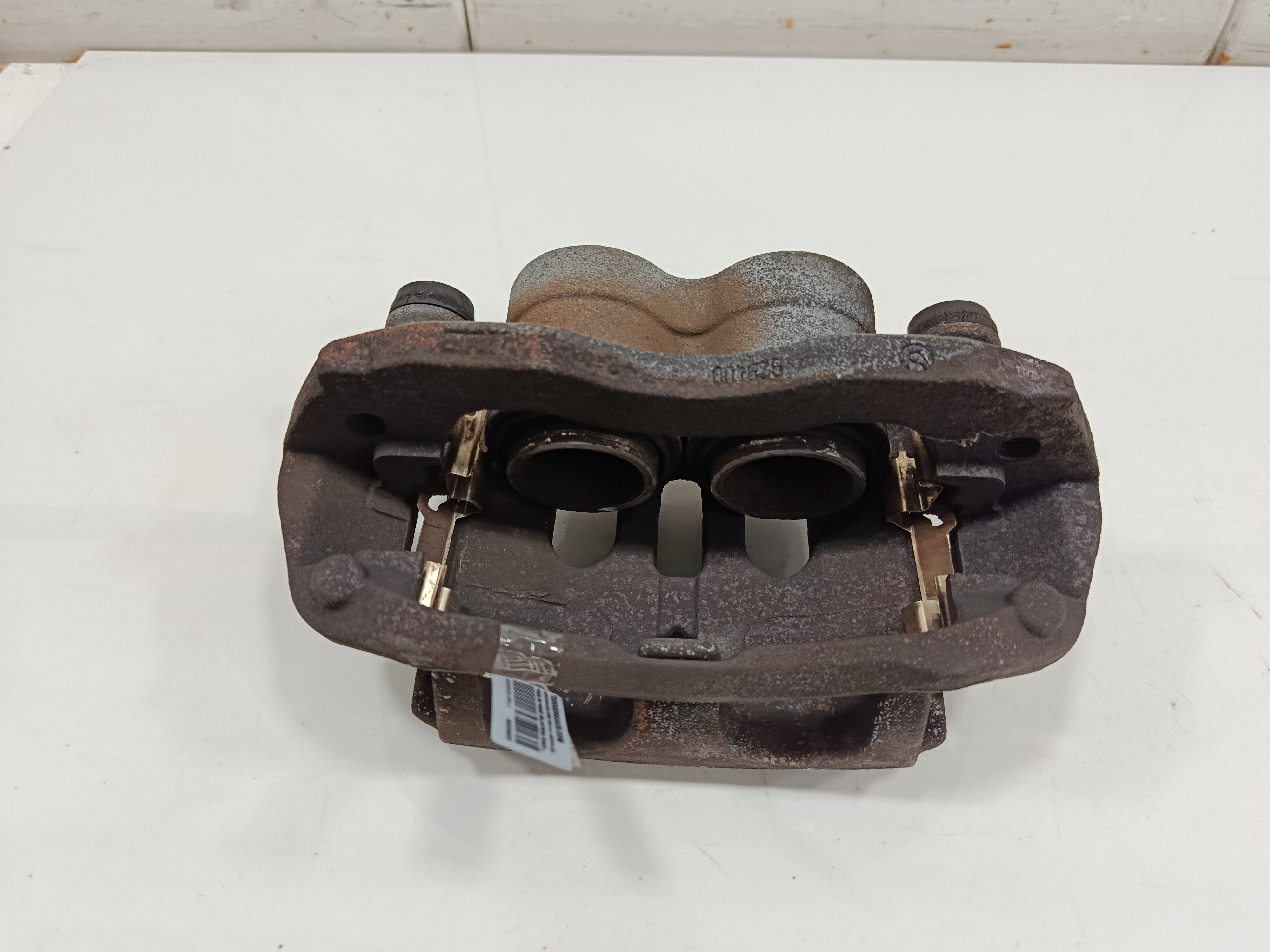PINZA DE FRENO DELANTERA IZQUIERDA MERCEDES-BENZ SPRINTERII CAJA ABIERTA (DESDE 01.06) 309/311/313/315          CDI  (906.131/132/133/134/135/136)