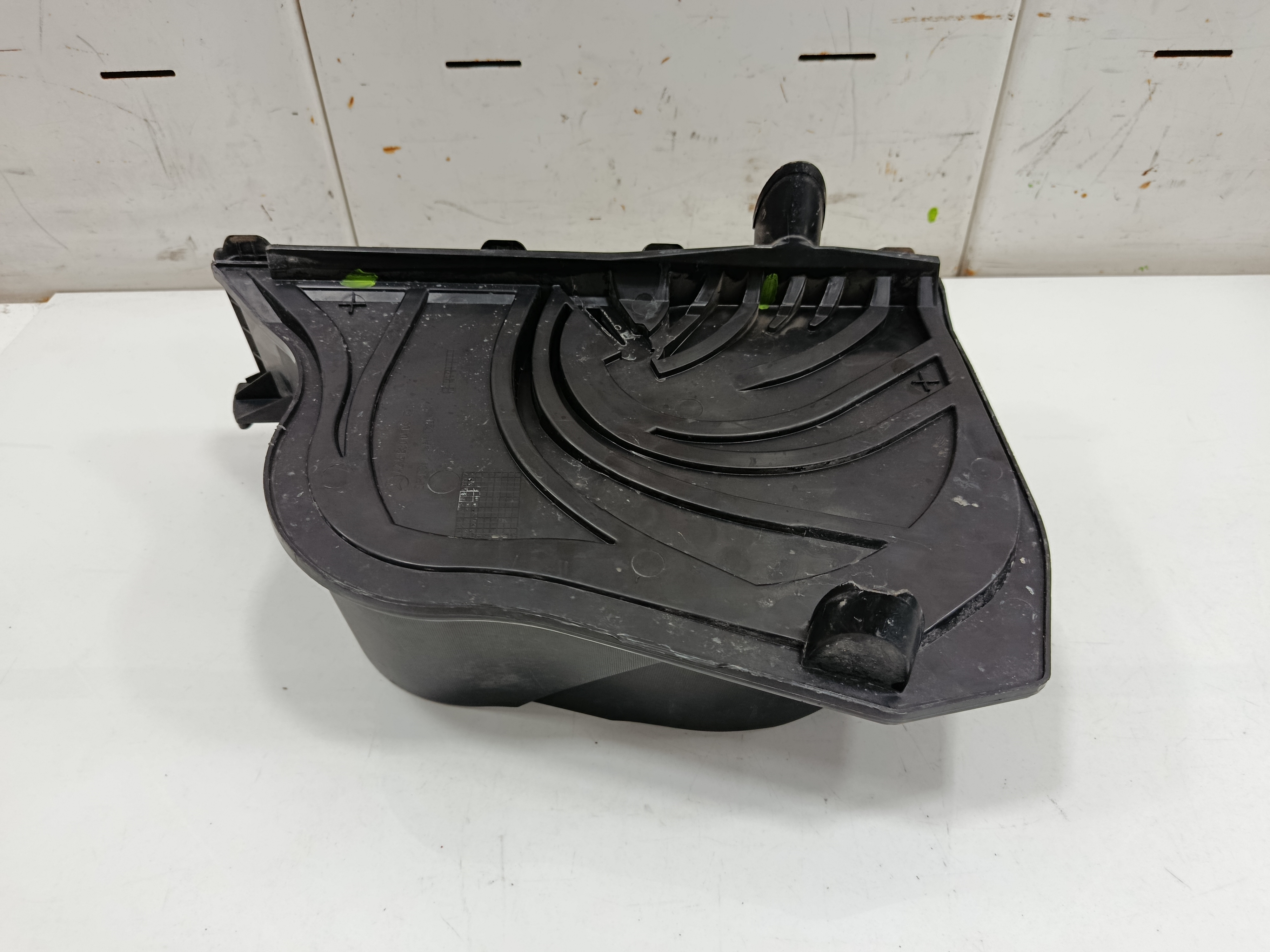 CAJA FILTRO AIRE MERCEDES CLASE E (W212) LIM. 220 CDI BlueEfficiency (212.002)   |   01.09 - 12.14