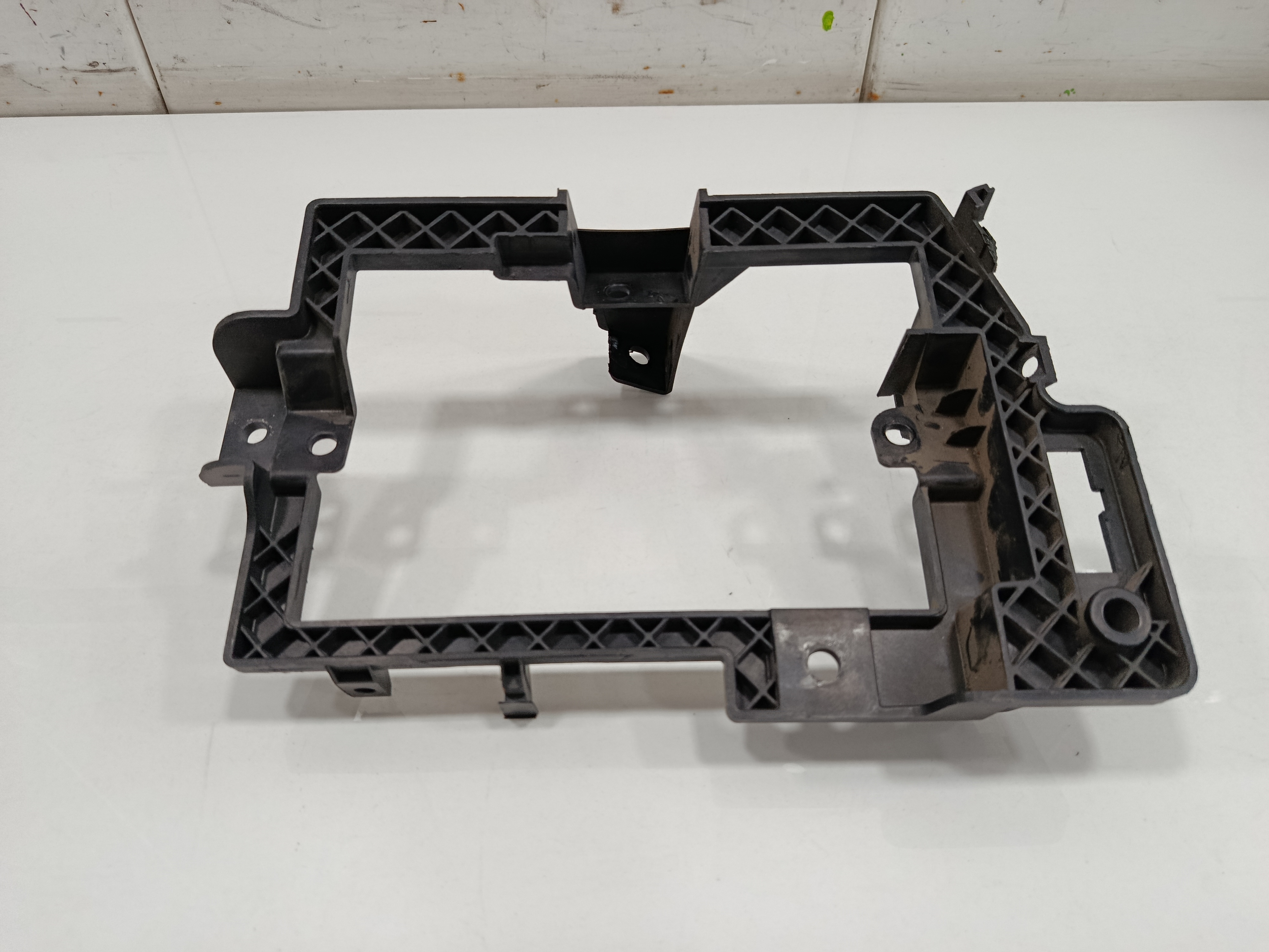 SOPORTE IVECO DAILY FURGÓN Fg 33 S ... V Batalla 3000