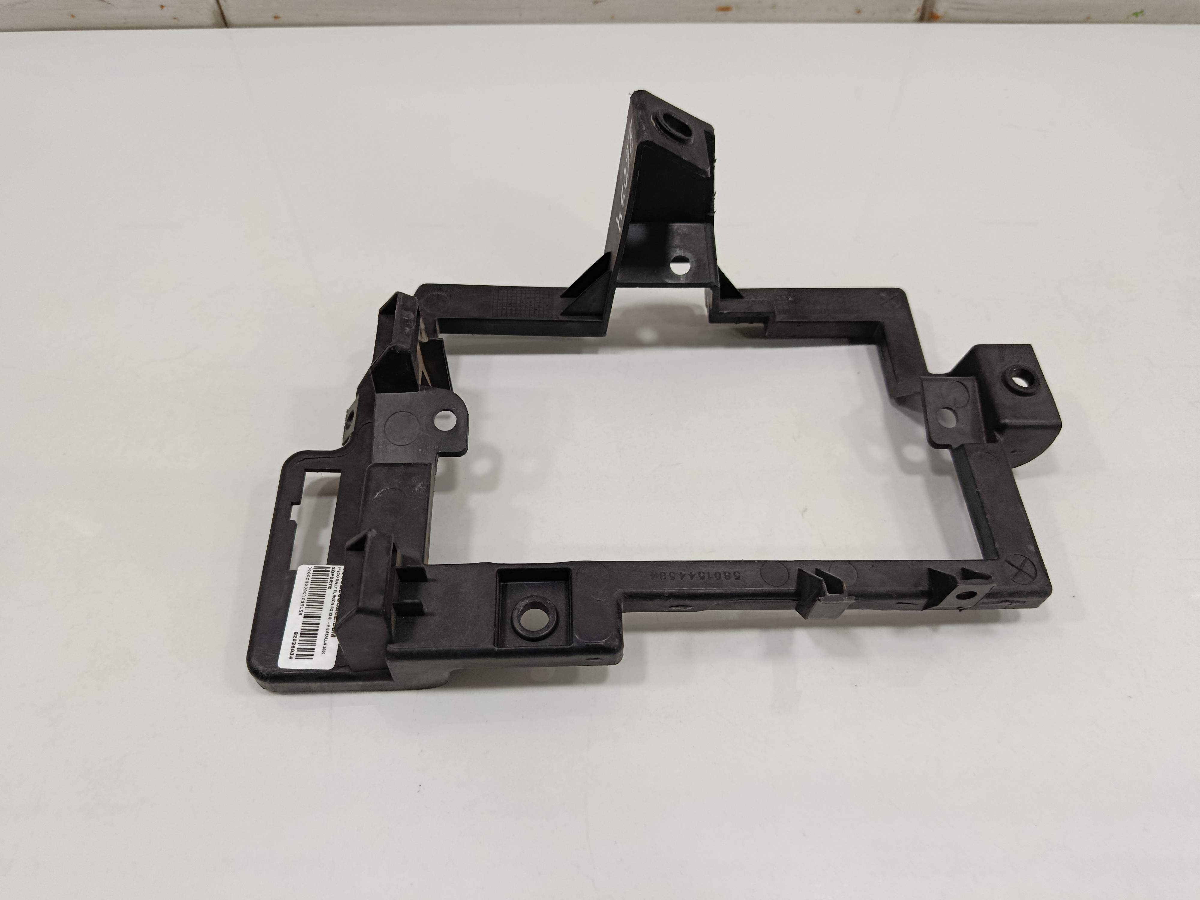 SOPORTE IVECO DAILY FURGÓN Fg 33 S ... V Batalla 3000