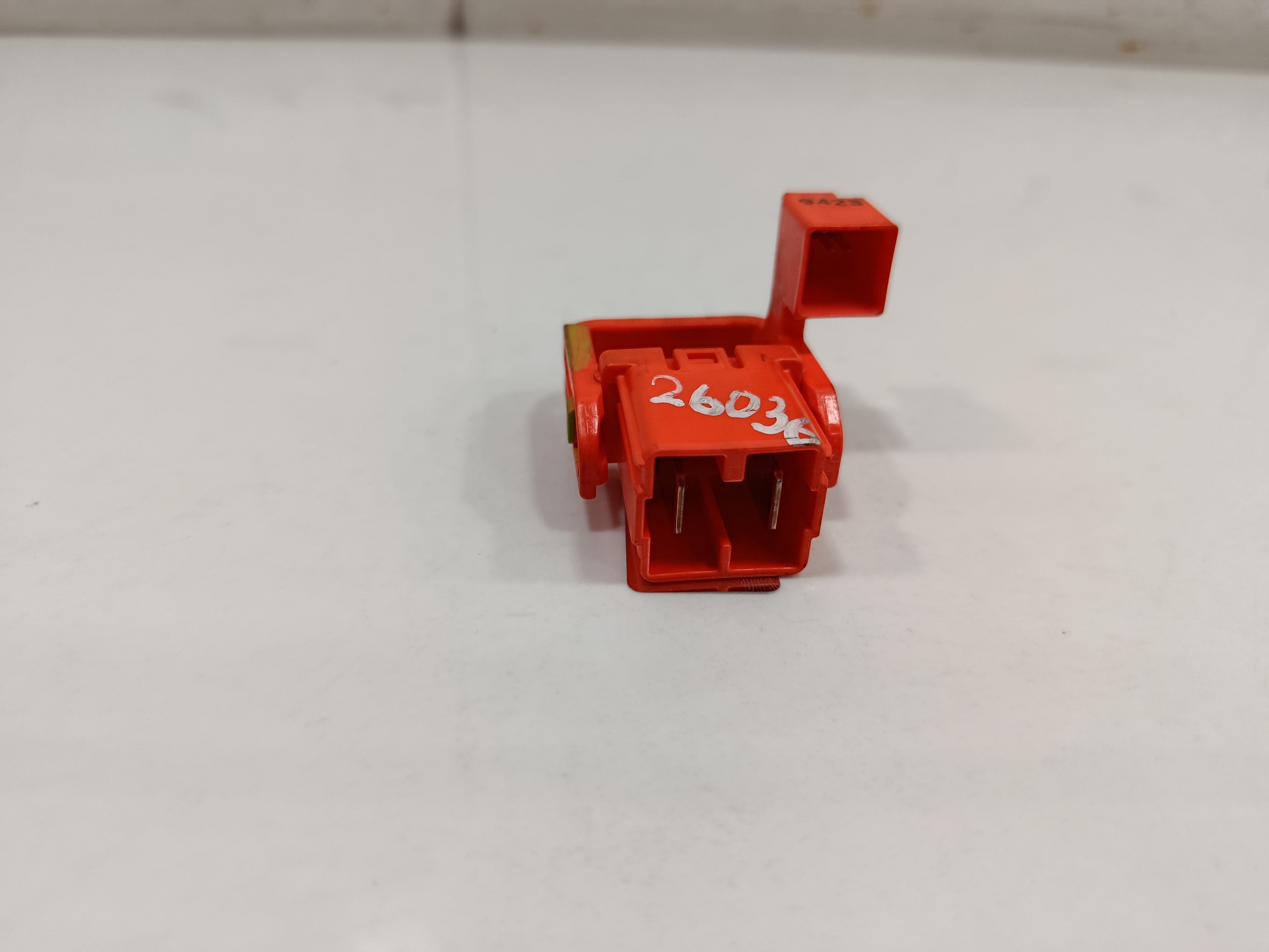 DESCONECTADOR, fusible corto TOYOTA COROLLA (E21) HYBRID STYLE