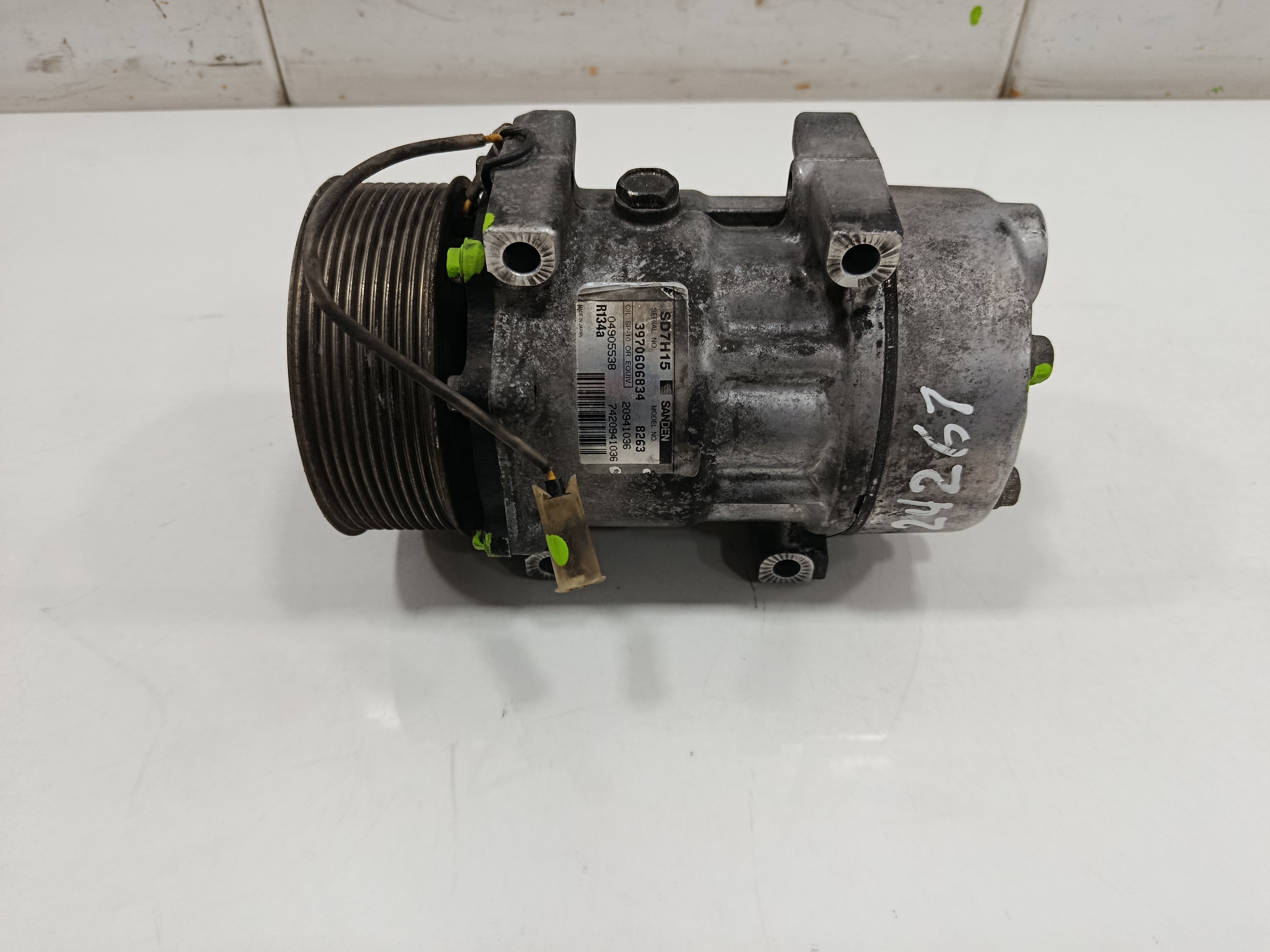 COMPRESOR AIRE ACONDICIONADO RENAULT MIDLUM FG   XXX.12                   E5 Cabina doble