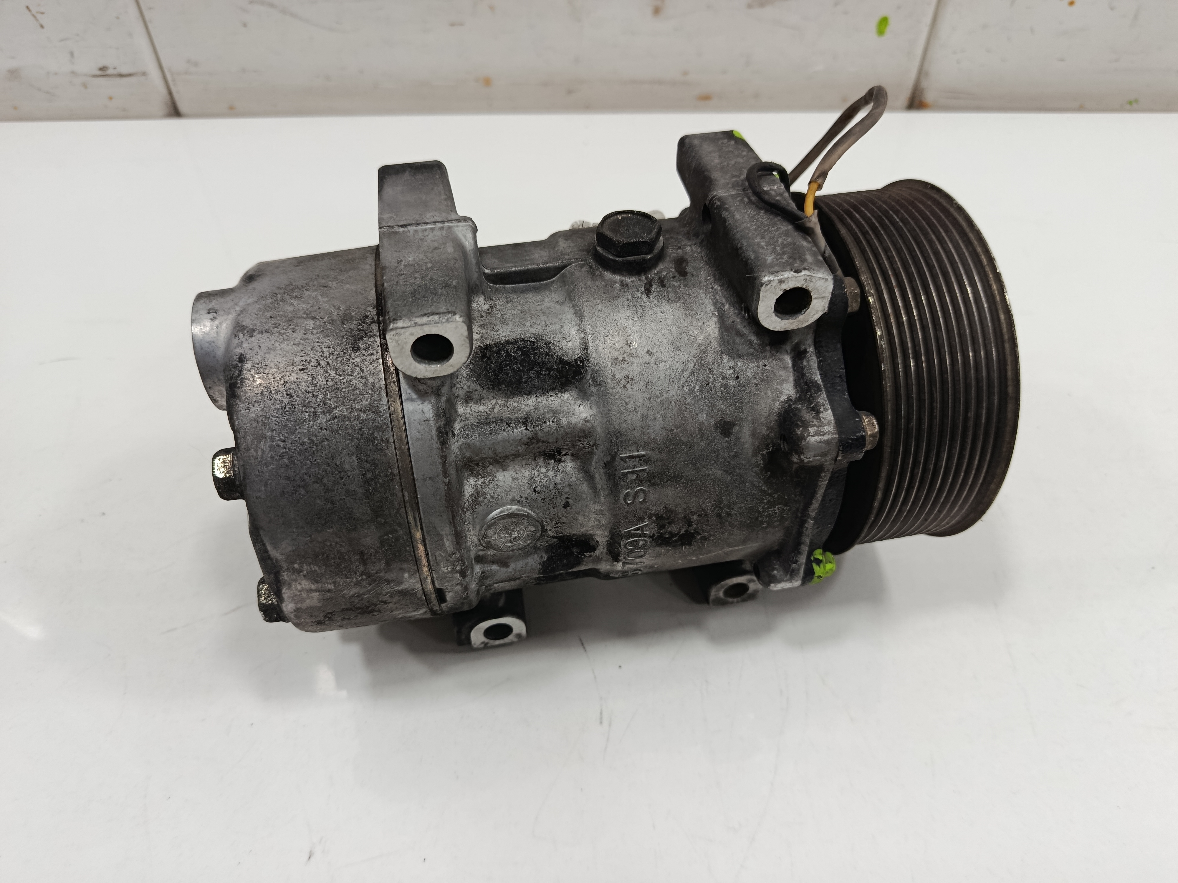 COMPRESOR AIRE ACONDICIONADO RENAULT MIDLUM FG   XXX.12                   E5 Cabina doble