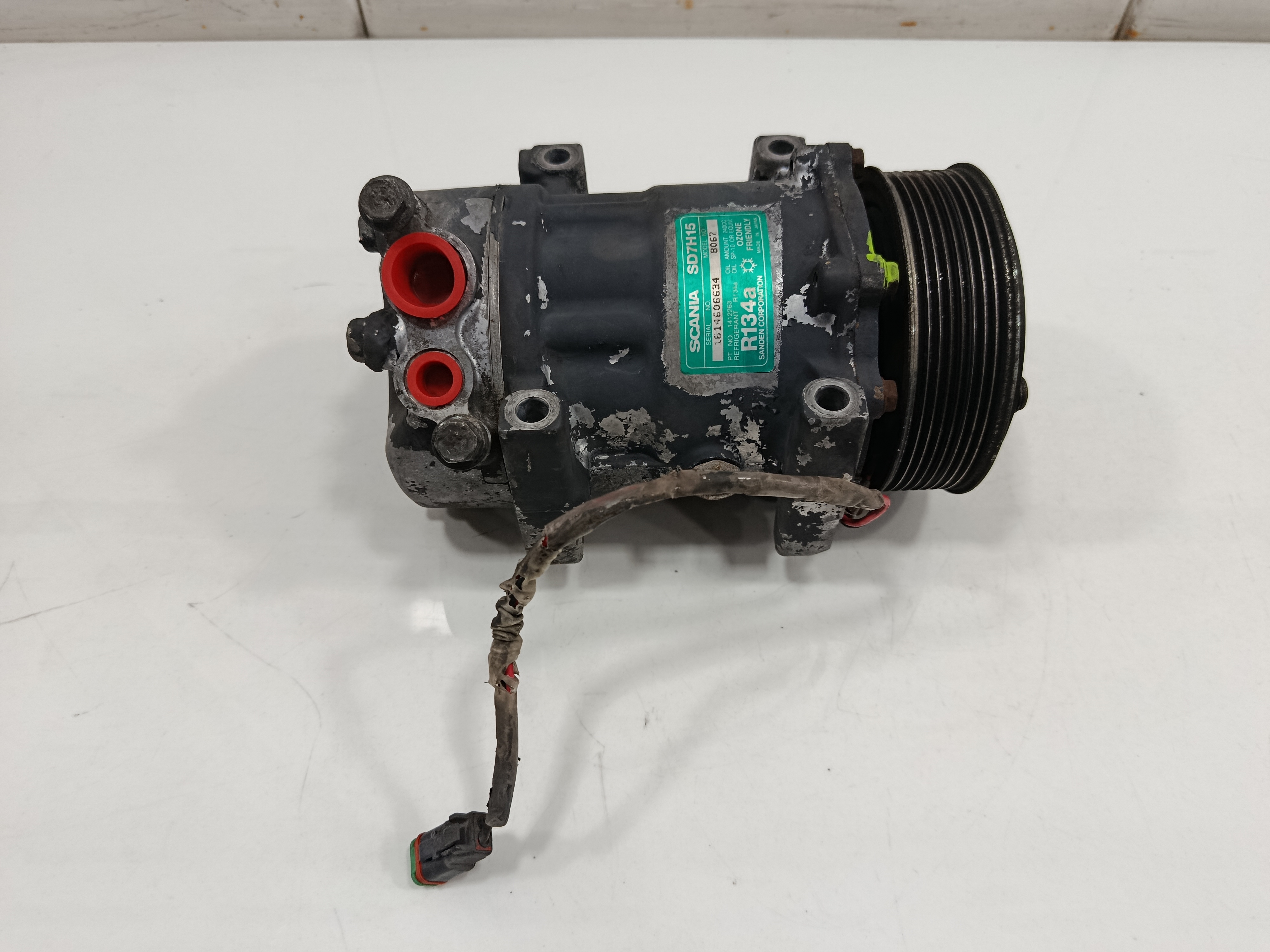 COMPRESOR AIRE ACONDICIONADO SCANIA SERIE P/G/R (C-CLASE) Fg  340  (4X2) Corto CP 13 / 14 B