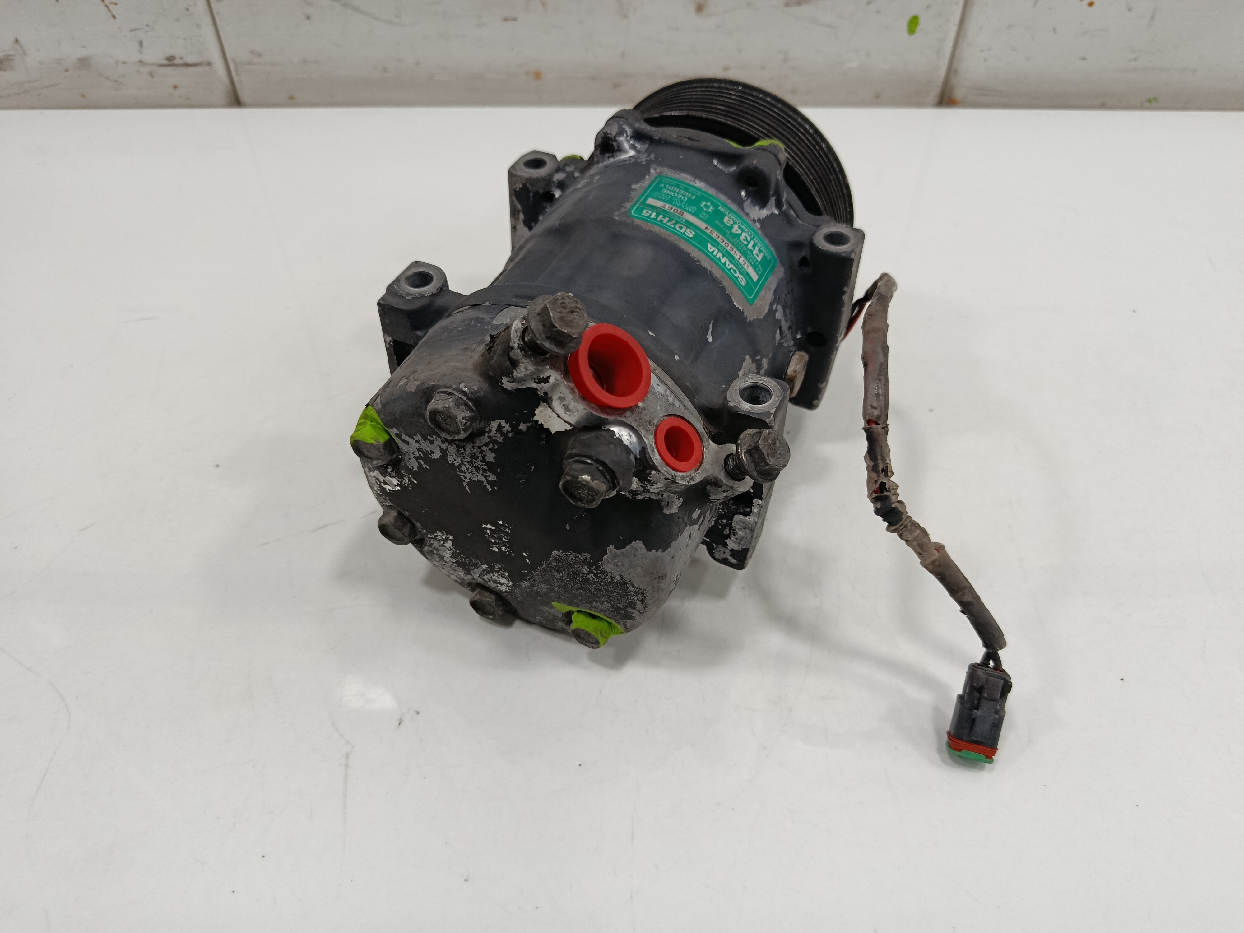 COMPRESOR AIRE ACONDICIONADO SCANIA SERIE P/G/R (C-CLASE) Fg  340  (4X2) Corto CP 13 / 14 B