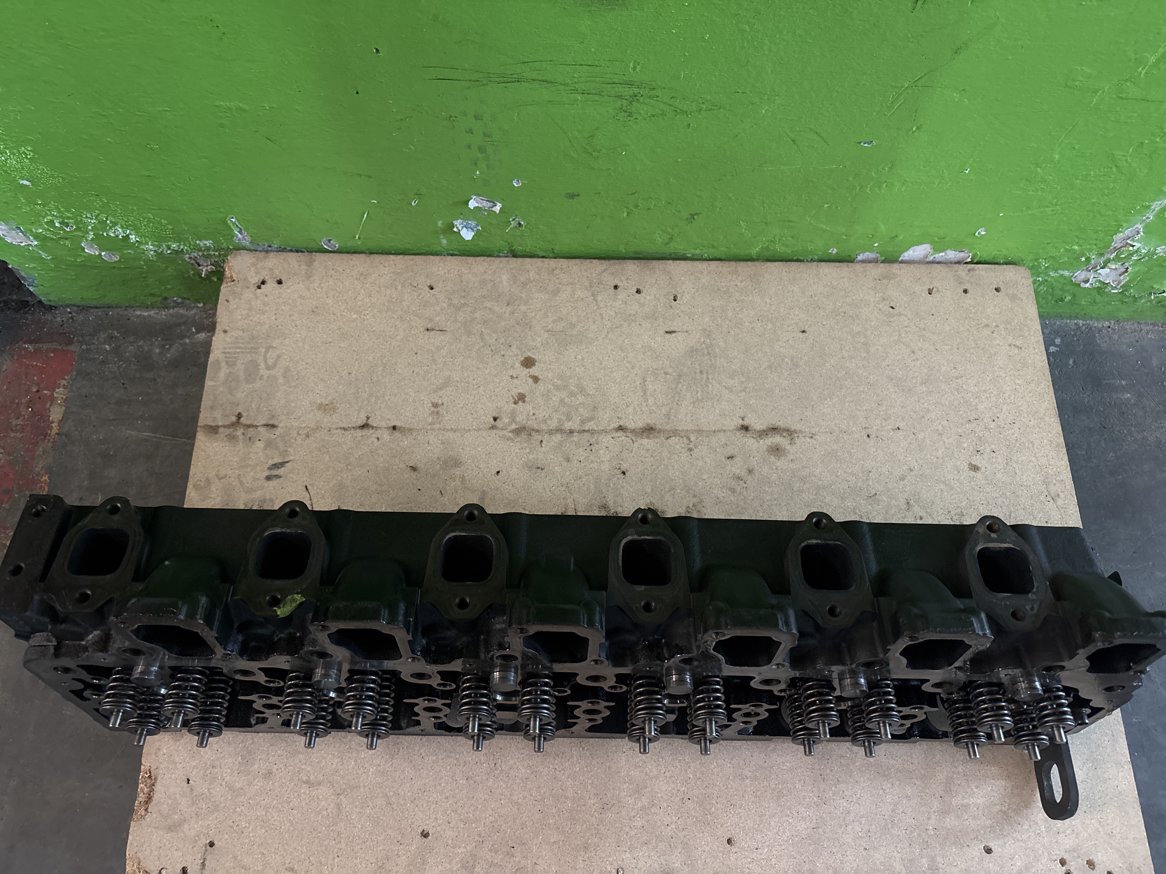 CULATA RENAULT MIDLUM FG   XXX.12                   E5 Cabina doble