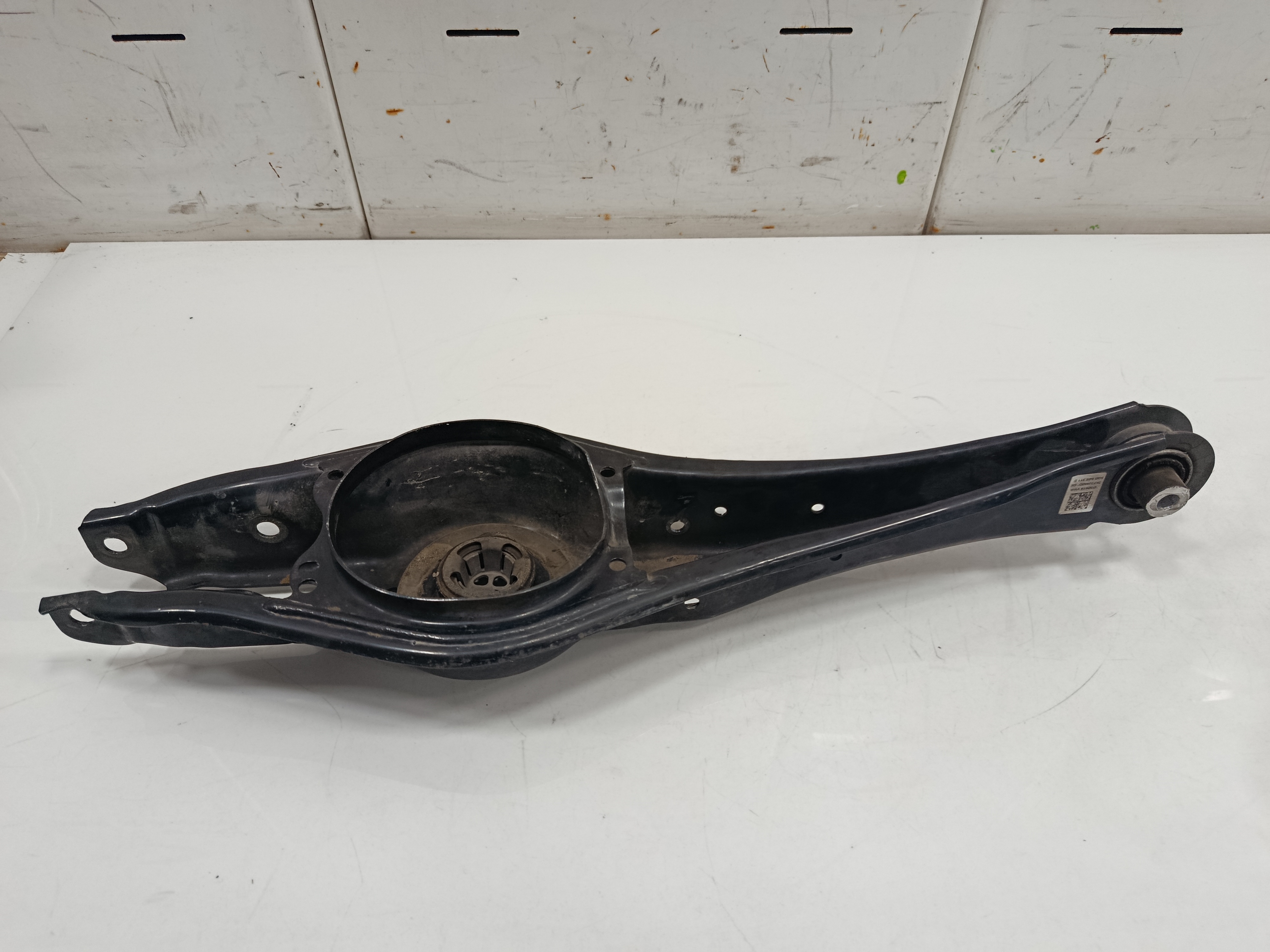 BRAZO SUSPENSION INFERIOR TRASERO IZQUIERDO VOLKSWAGEN GOLF VII SPORTSVAN Advance
