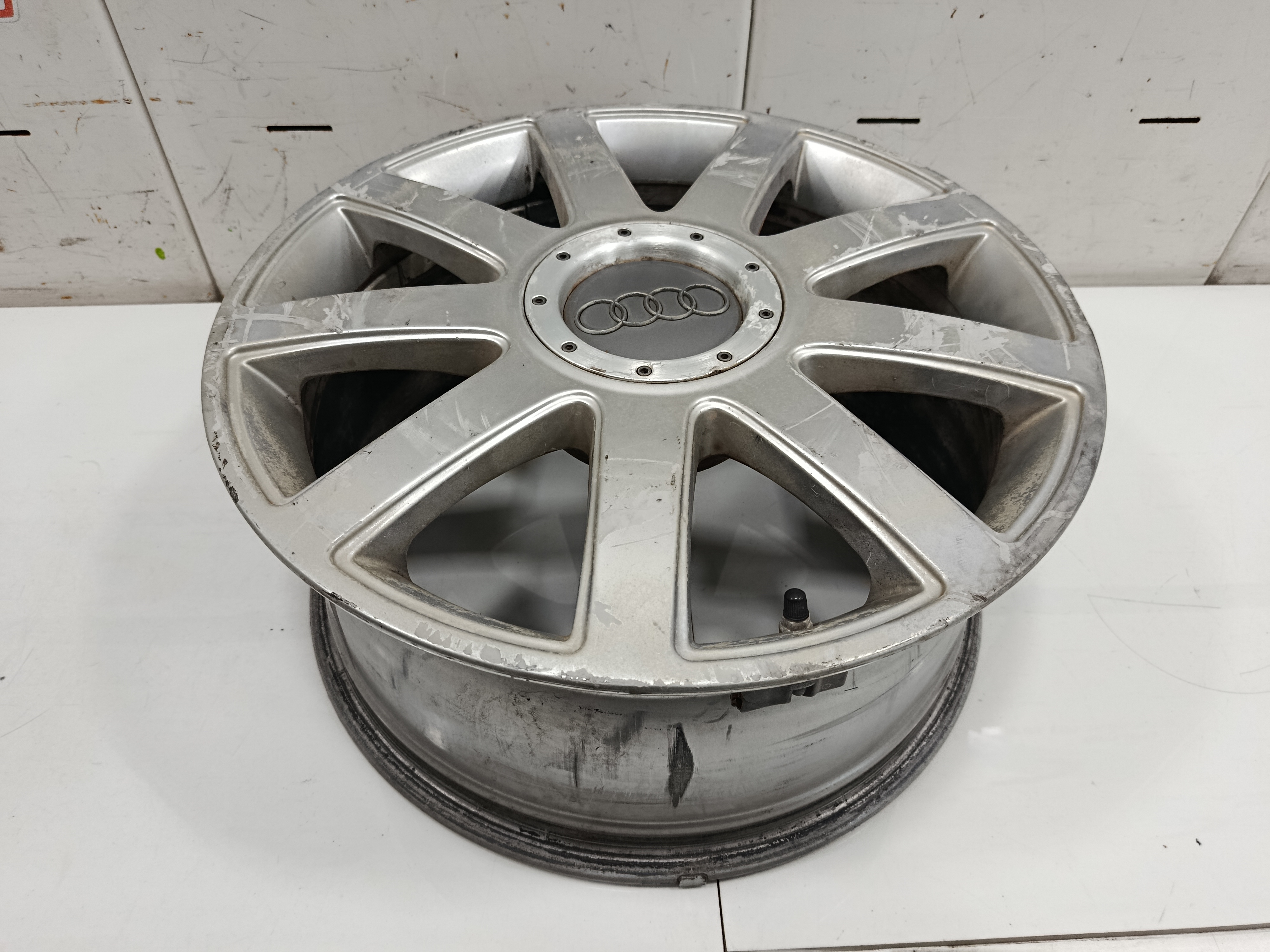 JUEGO LLANTAS AUDI A8 (D2) *   |   0.94 - 0.99