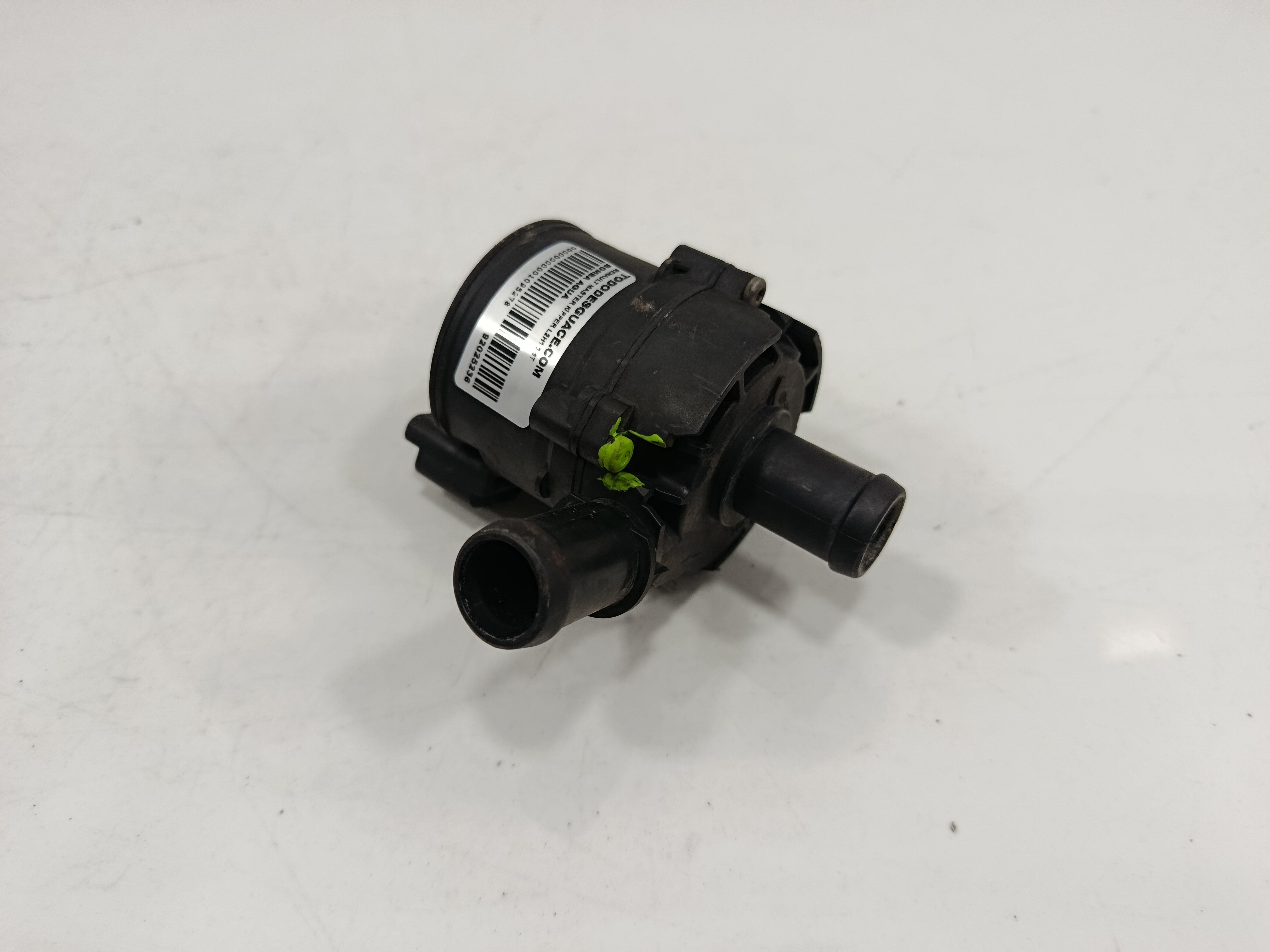 BOMBA AGUA RENAULT MASTER KIPPER L2H1 3,5t