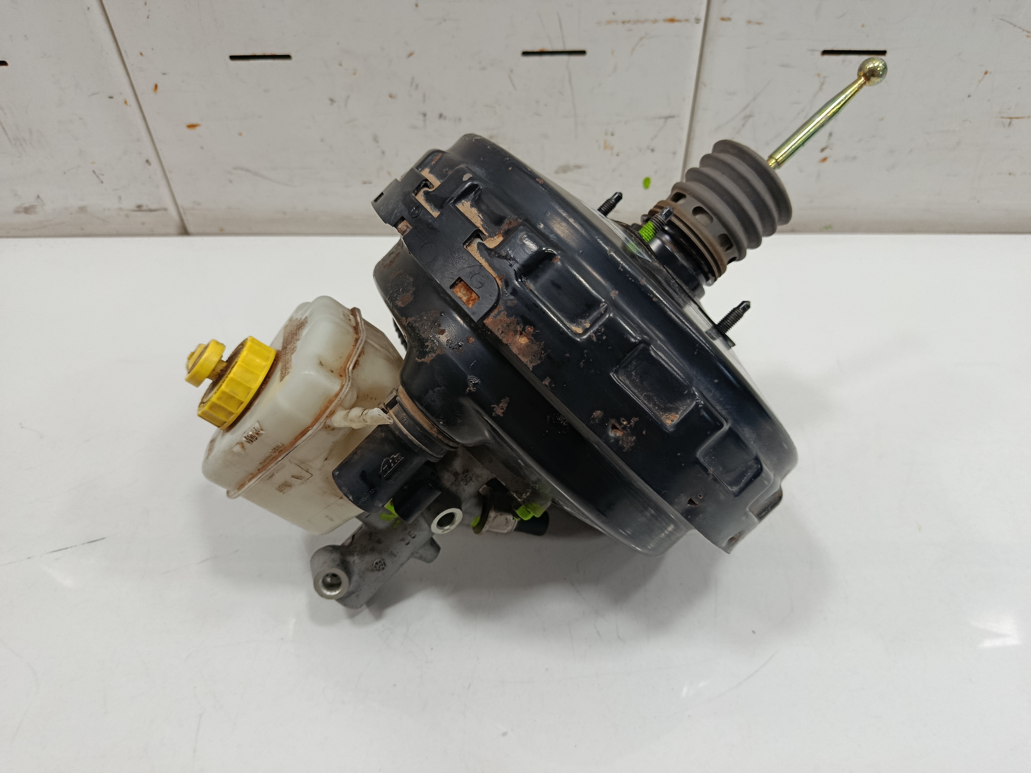 SERVOFRENO VOLKSWAGEN TOUAREG (7LA) TDI V10
