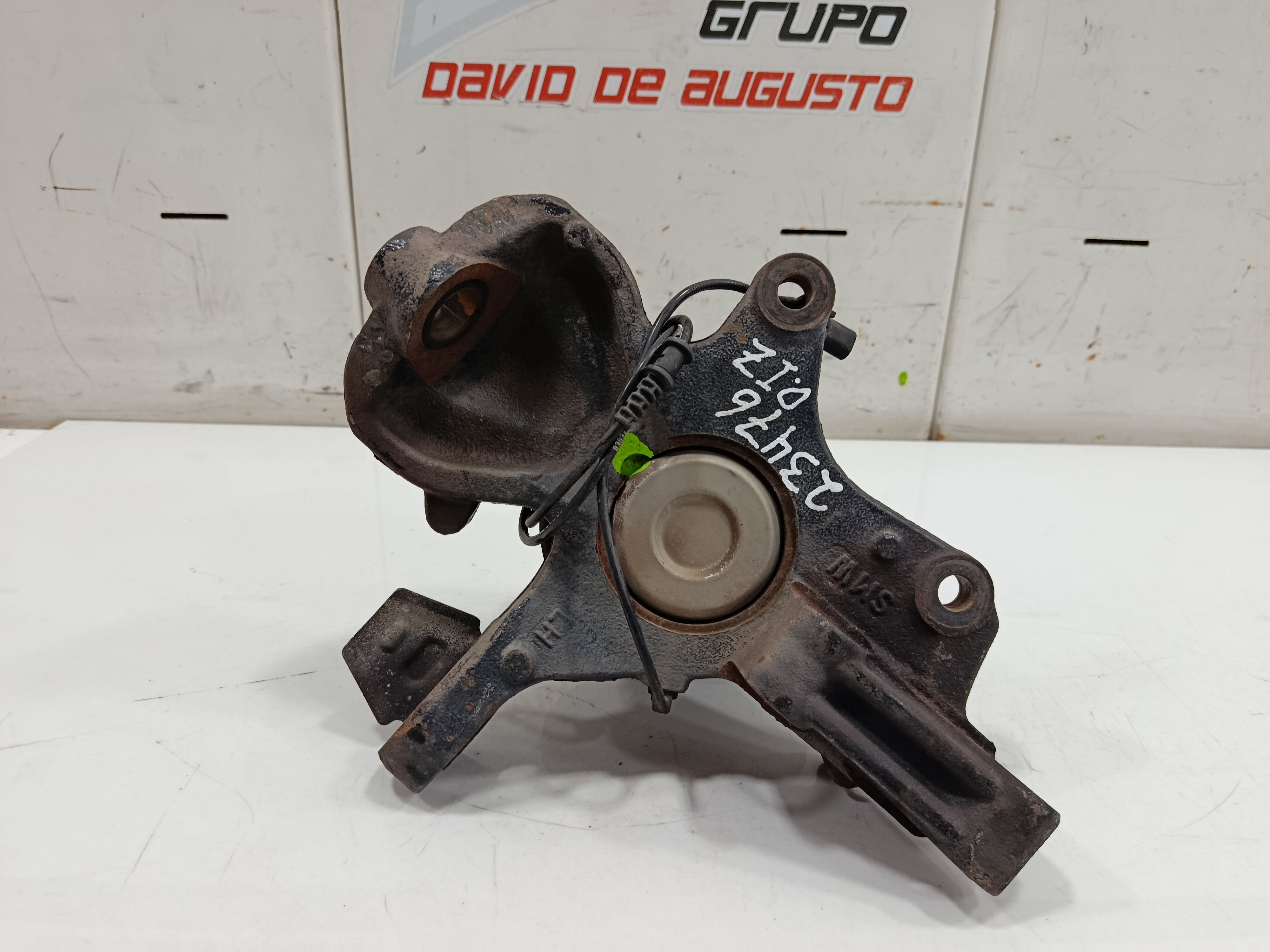 MANGUETA DELANTERA IZQUIERDA MERCEDES-BENZ SPRINTERII COMBI (DESDE 01.06) *