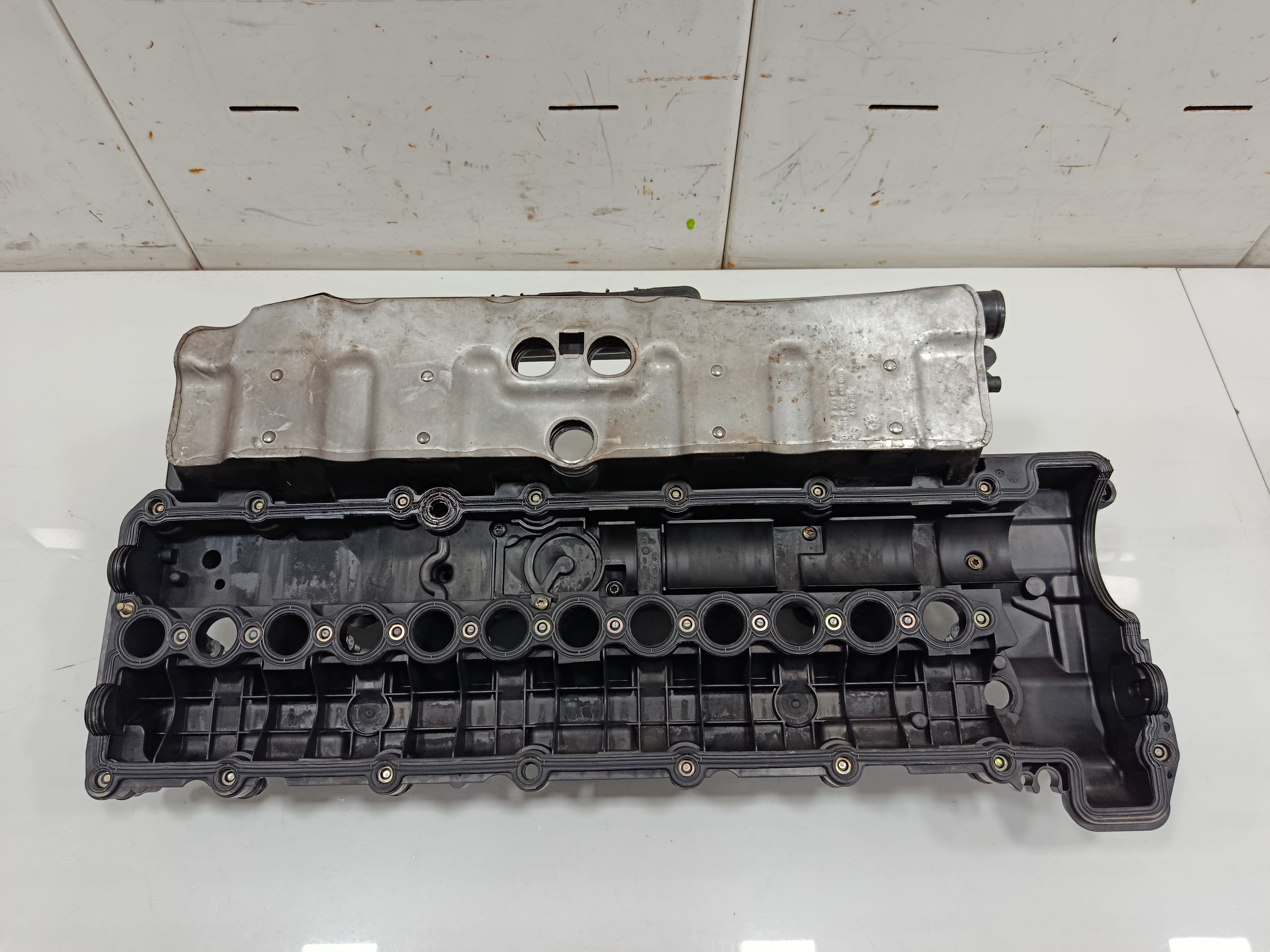 TAPA BALANCINES BMW SERIE 5 BERLINA (E60) 530d