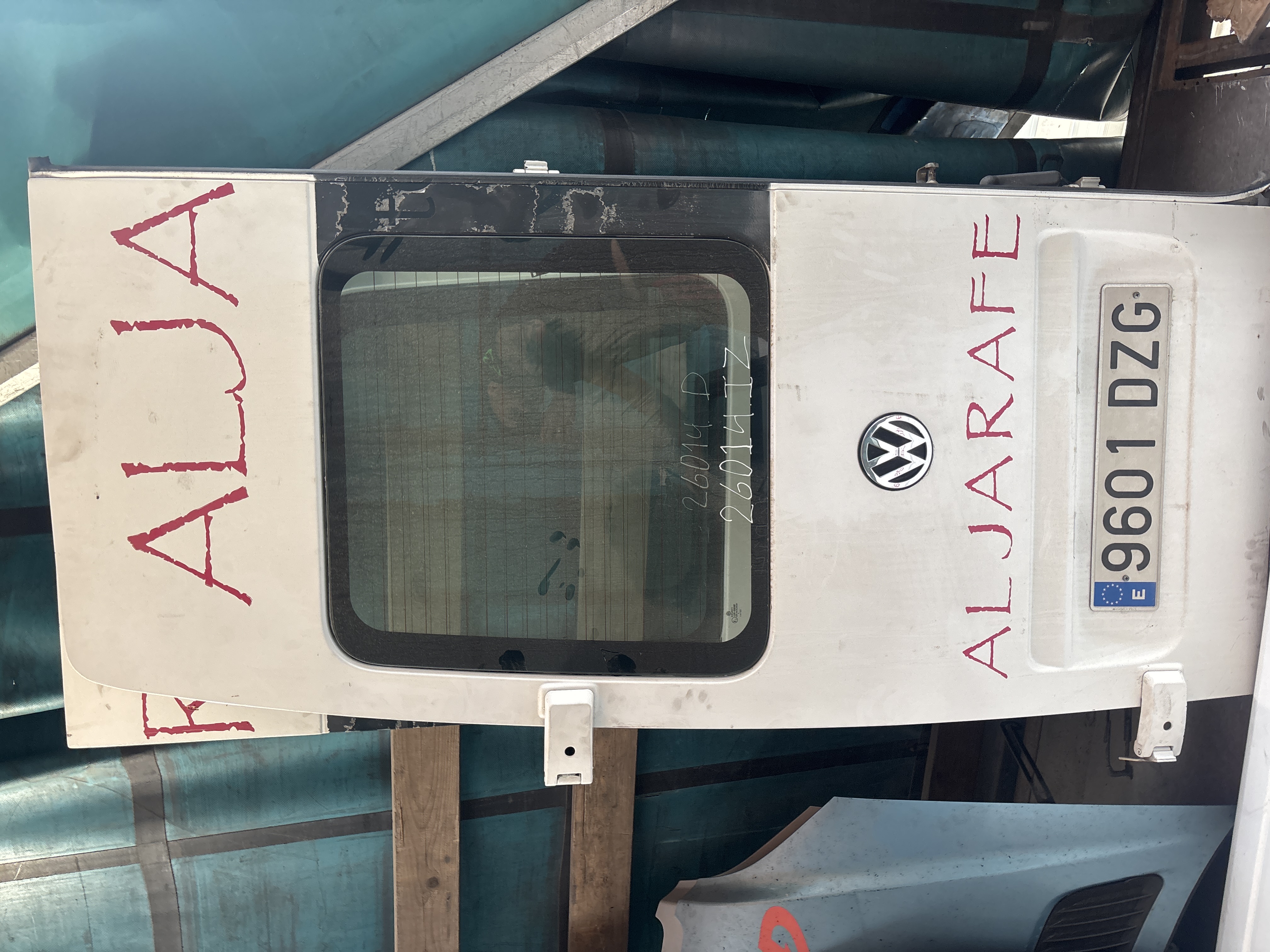 PUERTA TRASERA IZQUIERDA VOLKSWAGEN LT CAJA CERRADA / COMBI (MOD. 1997) LT  28  Caja cerrada