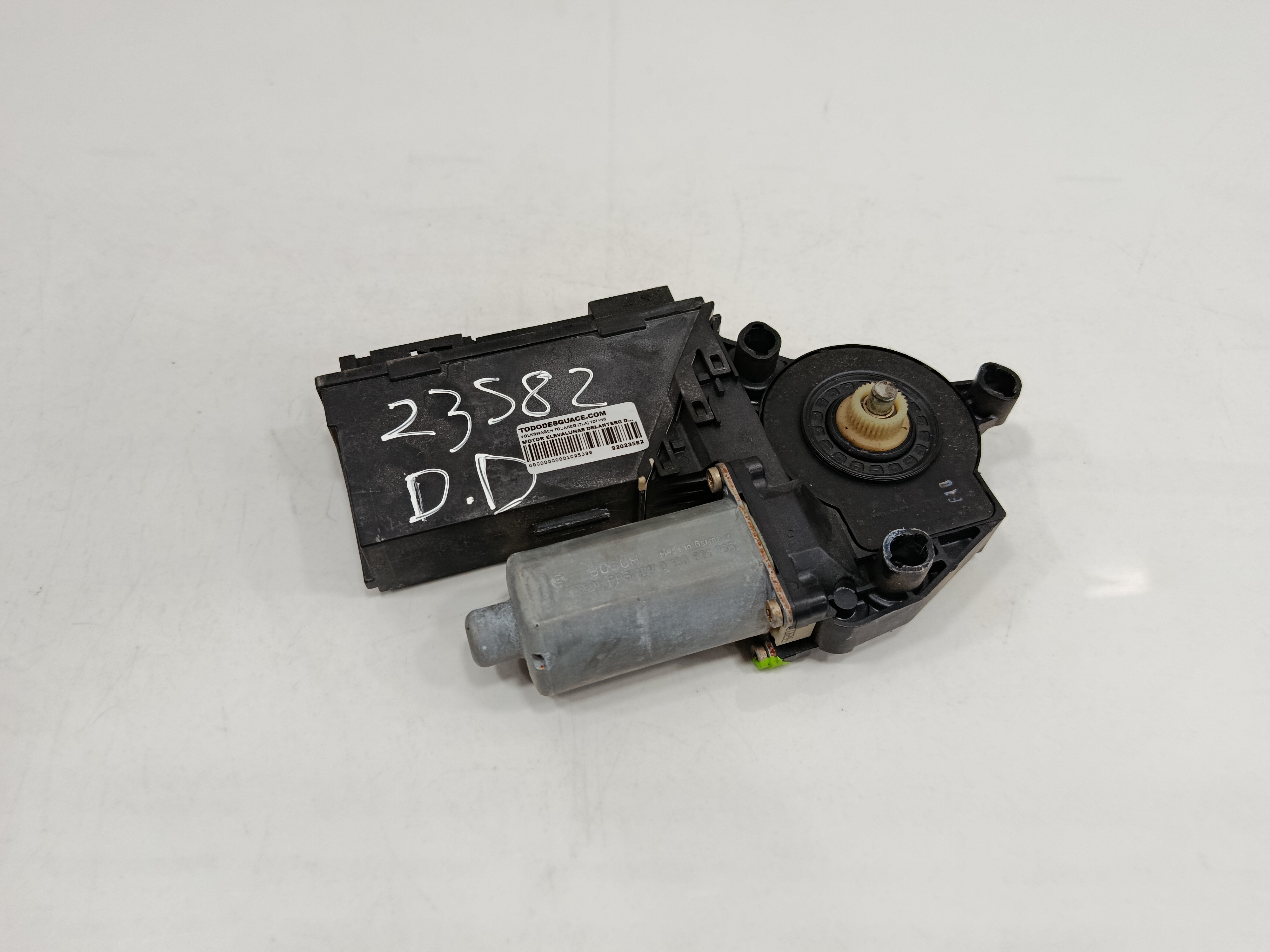 MOTOR ELEVALUNAS DELANTERO DERECHO VOLKSWAGEN TOUAREG (7LA) TDI V10