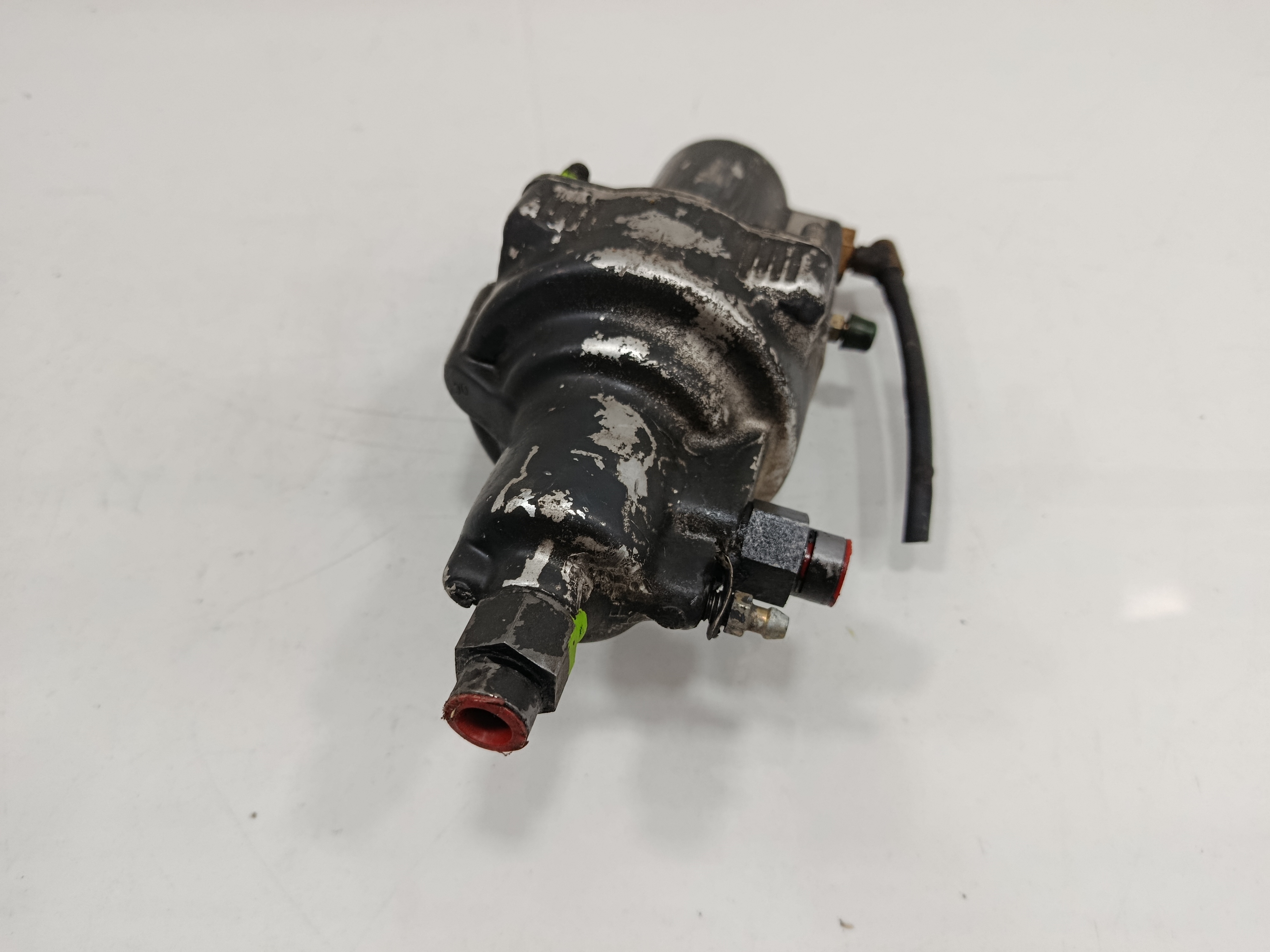 AYUDA EMBRAGUE MERCEDES ATEGO 2-EJES 18 T /BM 950/2/4 *   |   0.97 - 0.04