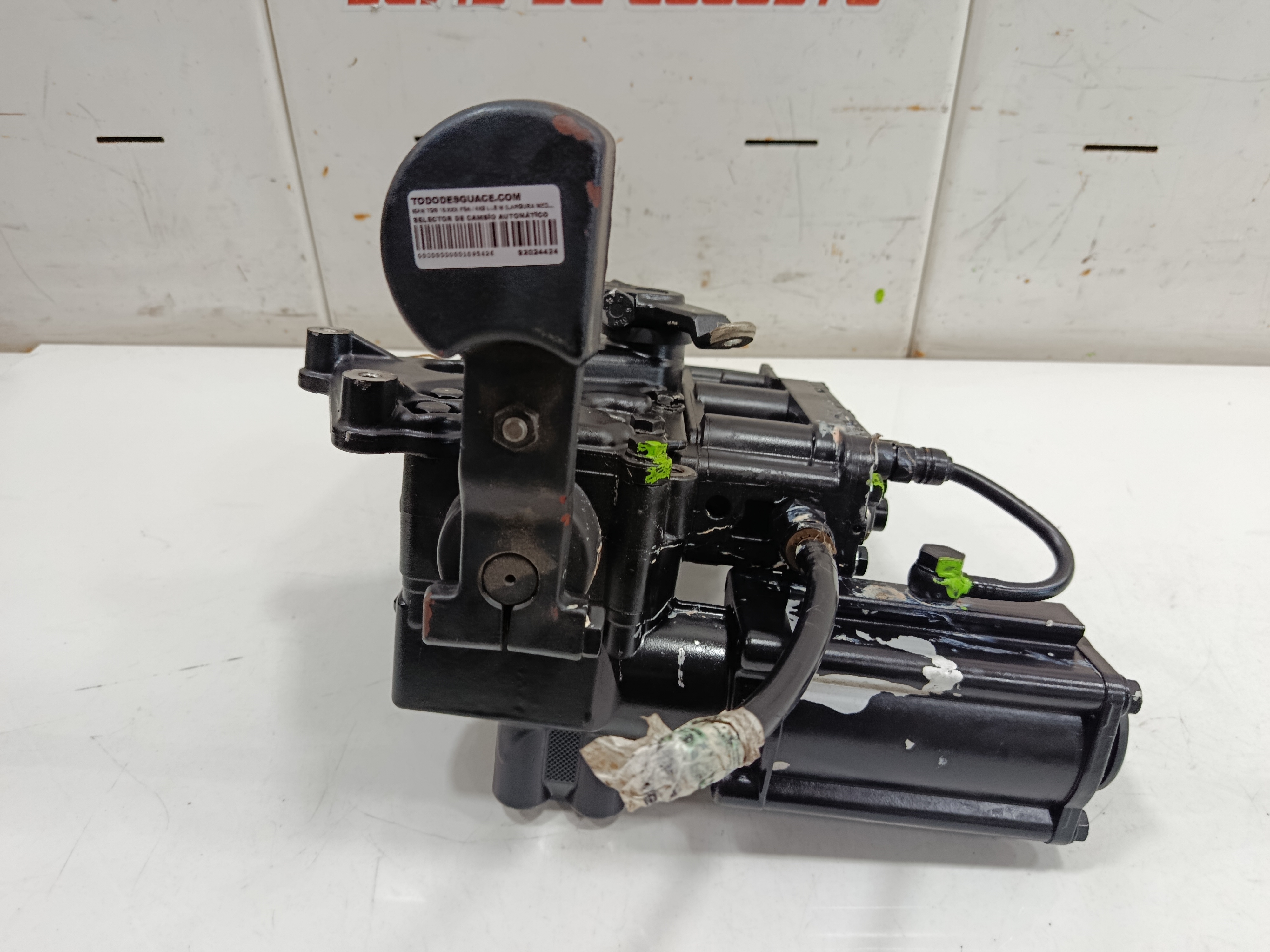 SELECTOR DE CAMBIO AUTOMÁTICO MAN TGS 18.XXX FSA / 4x2   LLS M (Largura mediana)