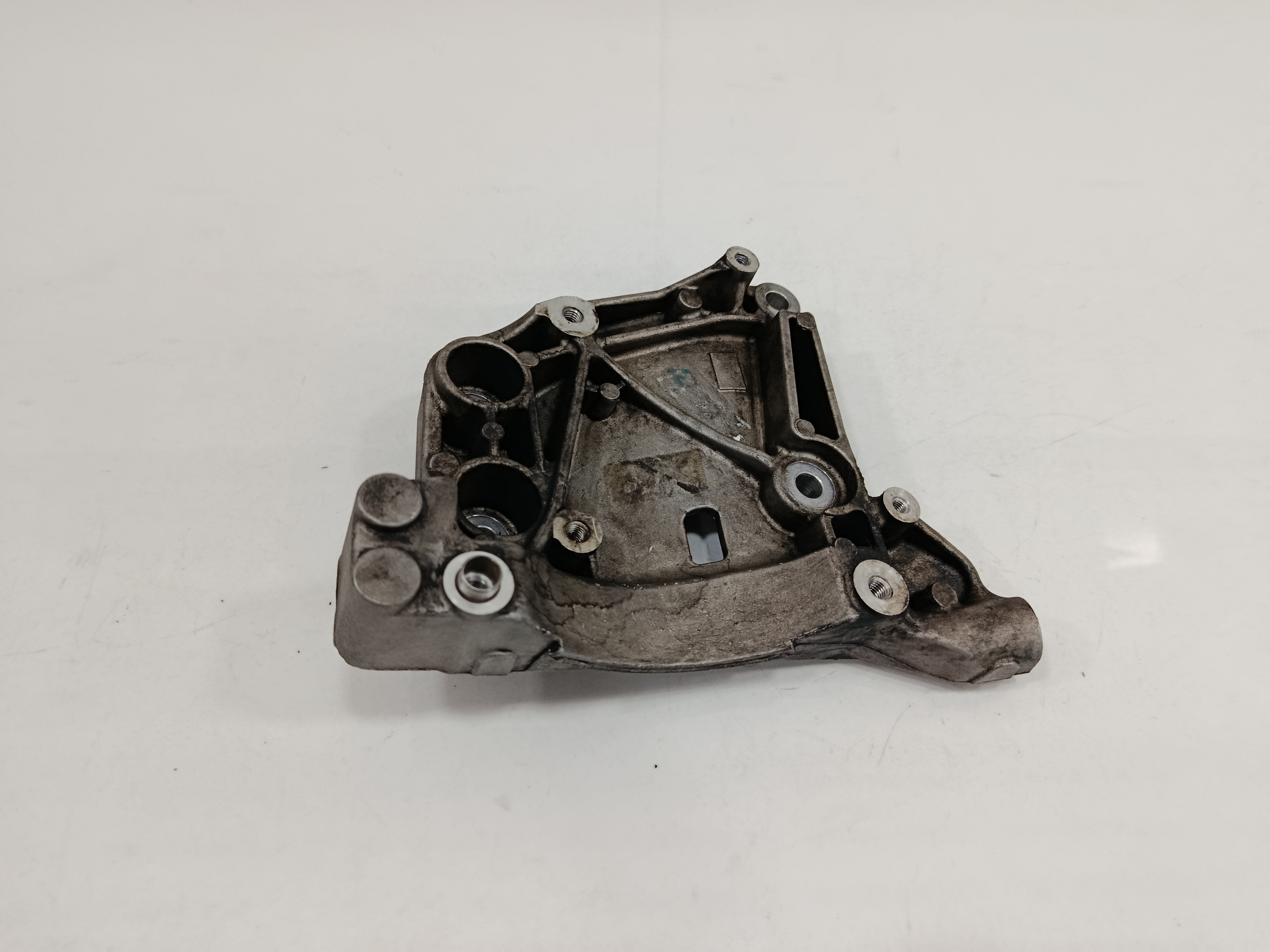 SOPORTE ALTERNADOR FIAT DUCATO *