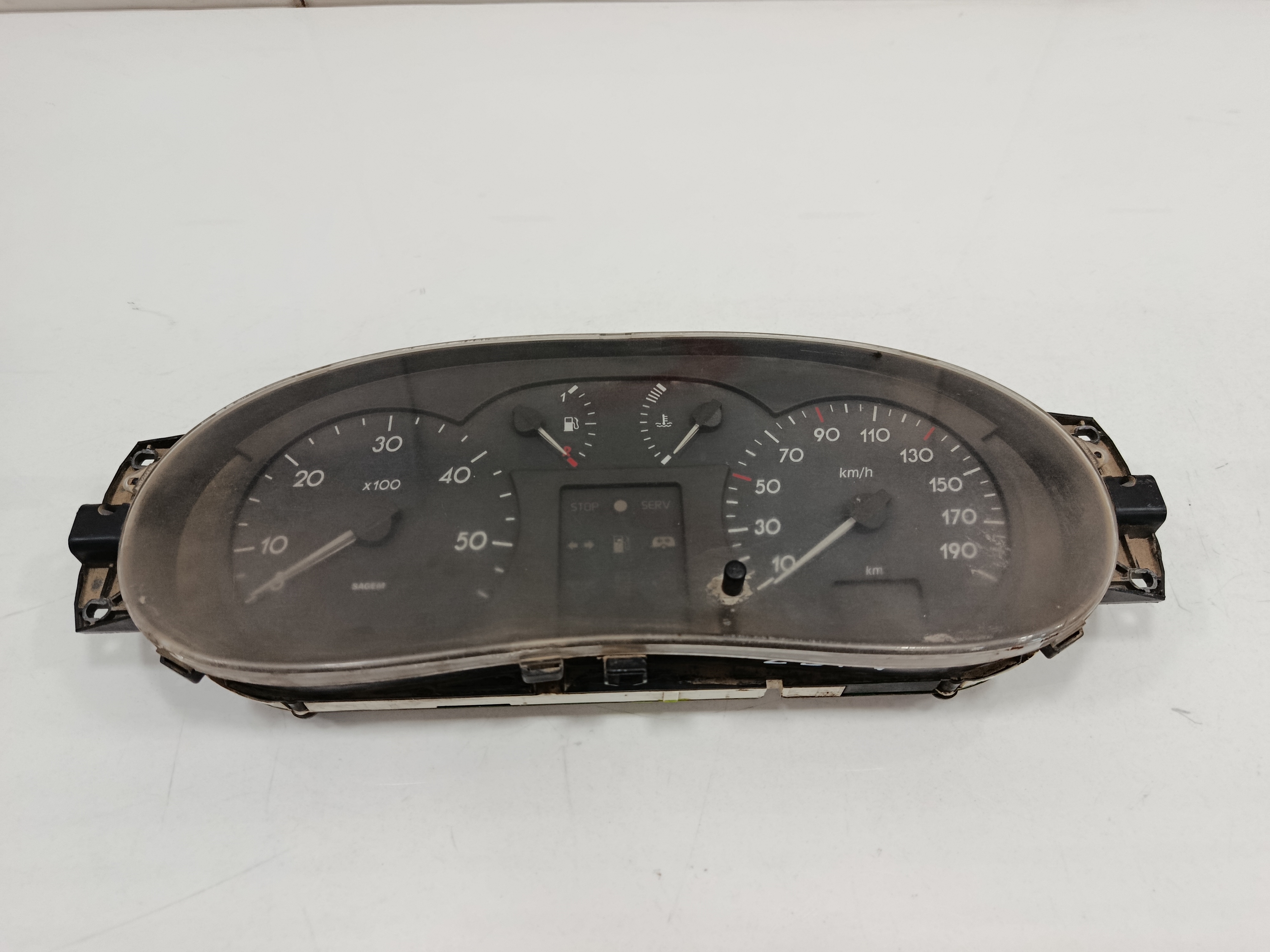 CUADRO INSTRUMENTOS RENAULT MASTER CAJA ABIERTA/CHASIS AB '98 Caja abierta   Batalla 3578
