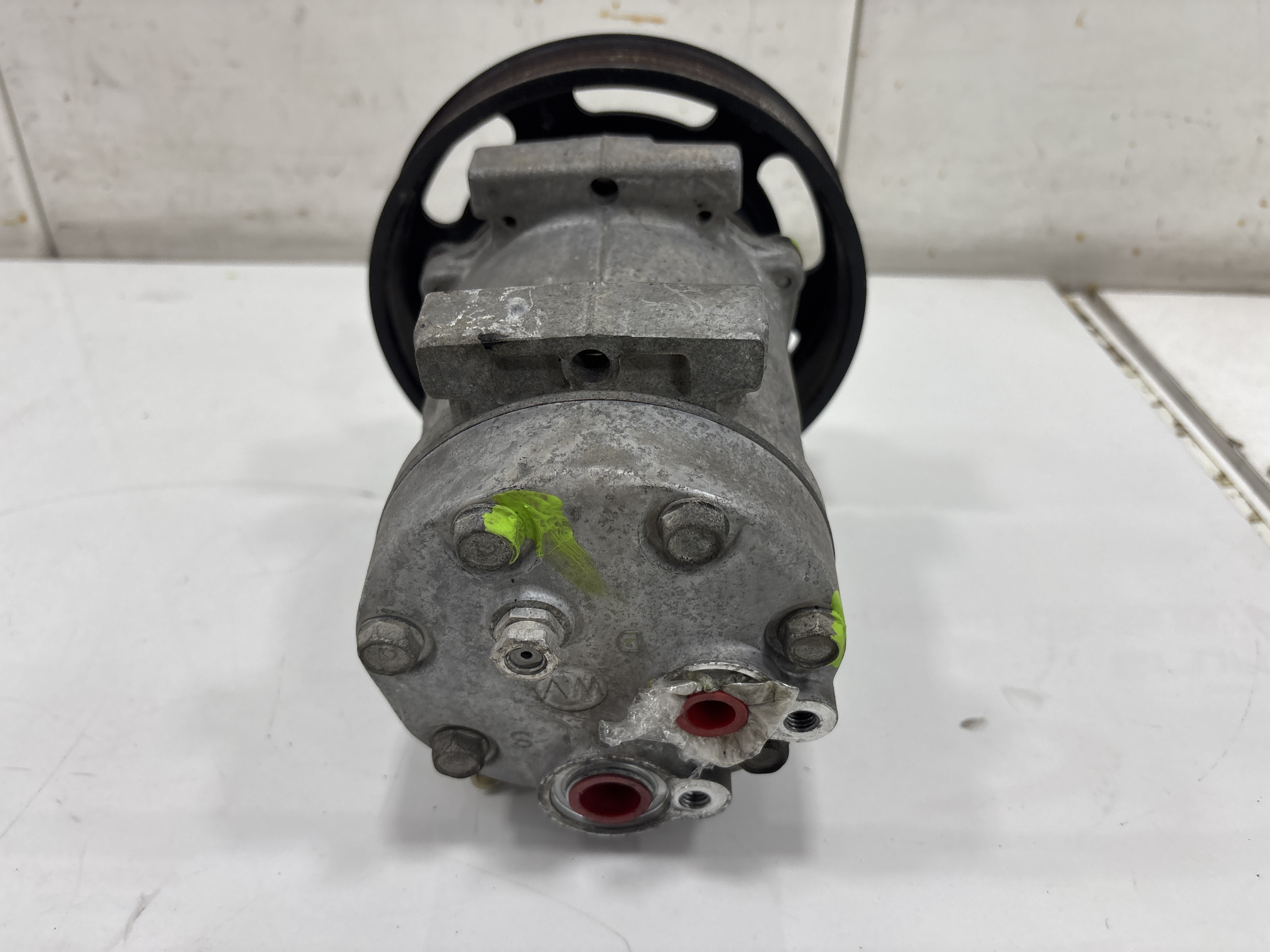 COMPRESOR AIRE ACONDICIONADO RENAULT SERIE T Fg 4x2 Day-Cab