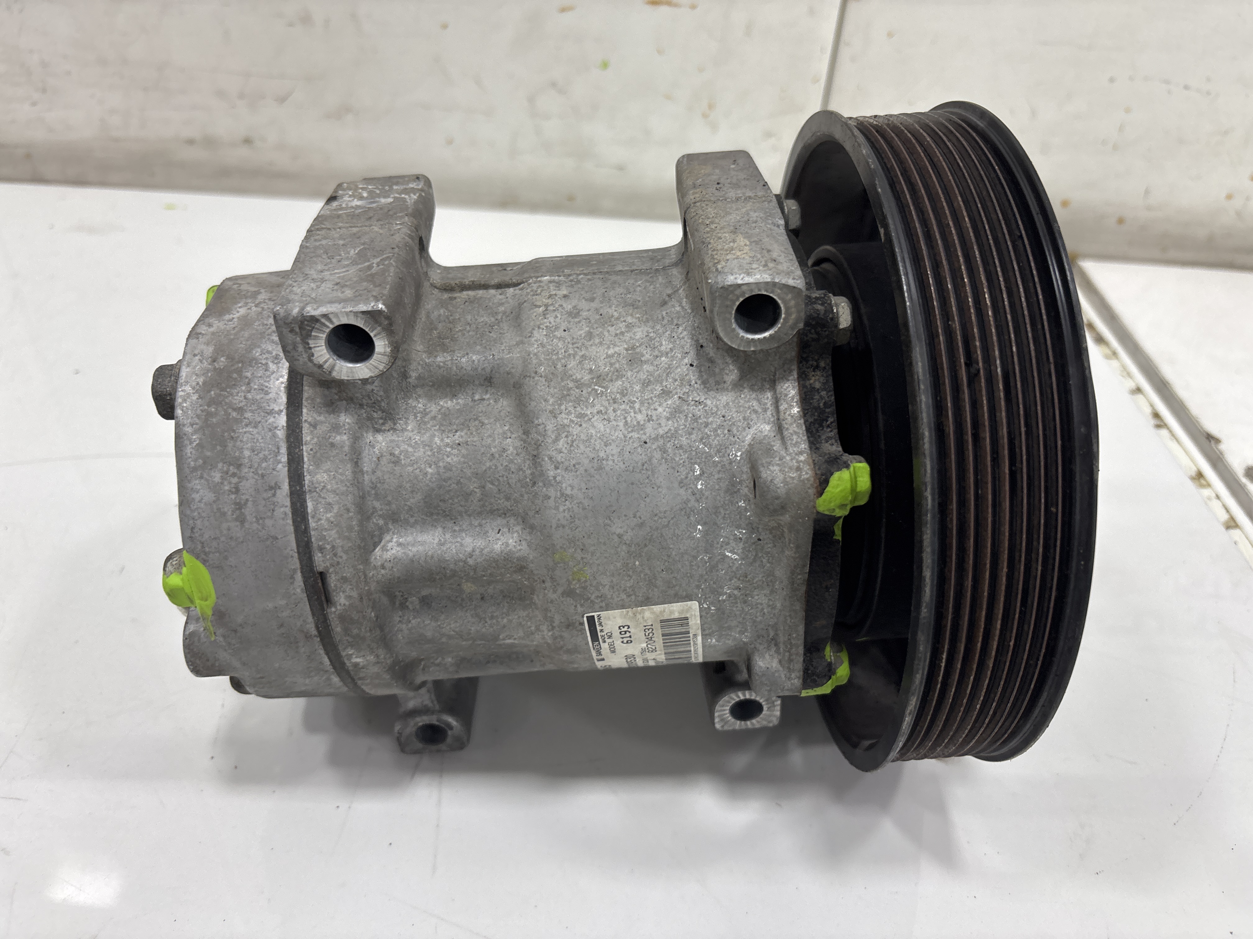 COMPRESOR AIRE ACONDICIONADO RENAULT SERIE T Fg 4x2 Day-Cab