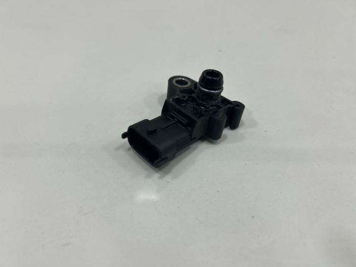 SENSOR PRESION OPEL CORSA E Selective