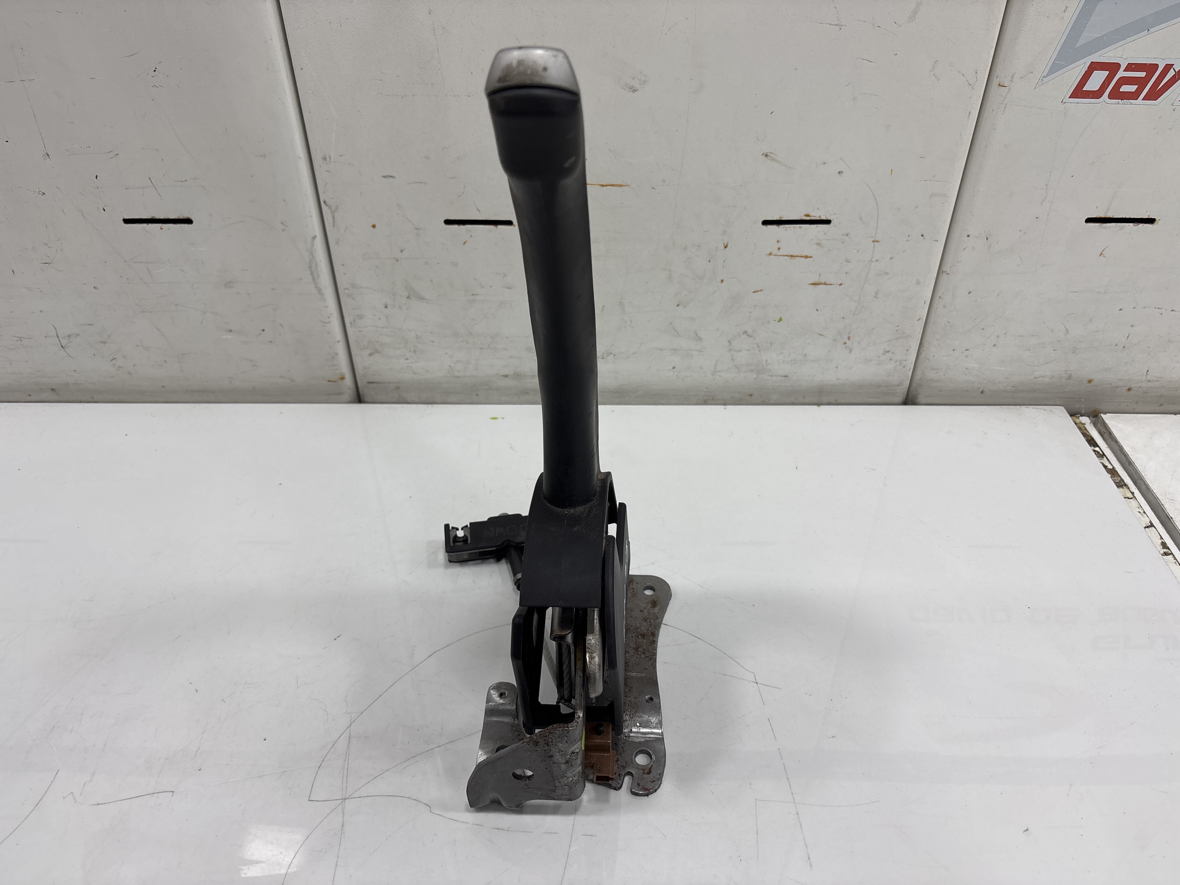 PALANCA FRENO TOYOTA AURIS 1.4 16V CAT