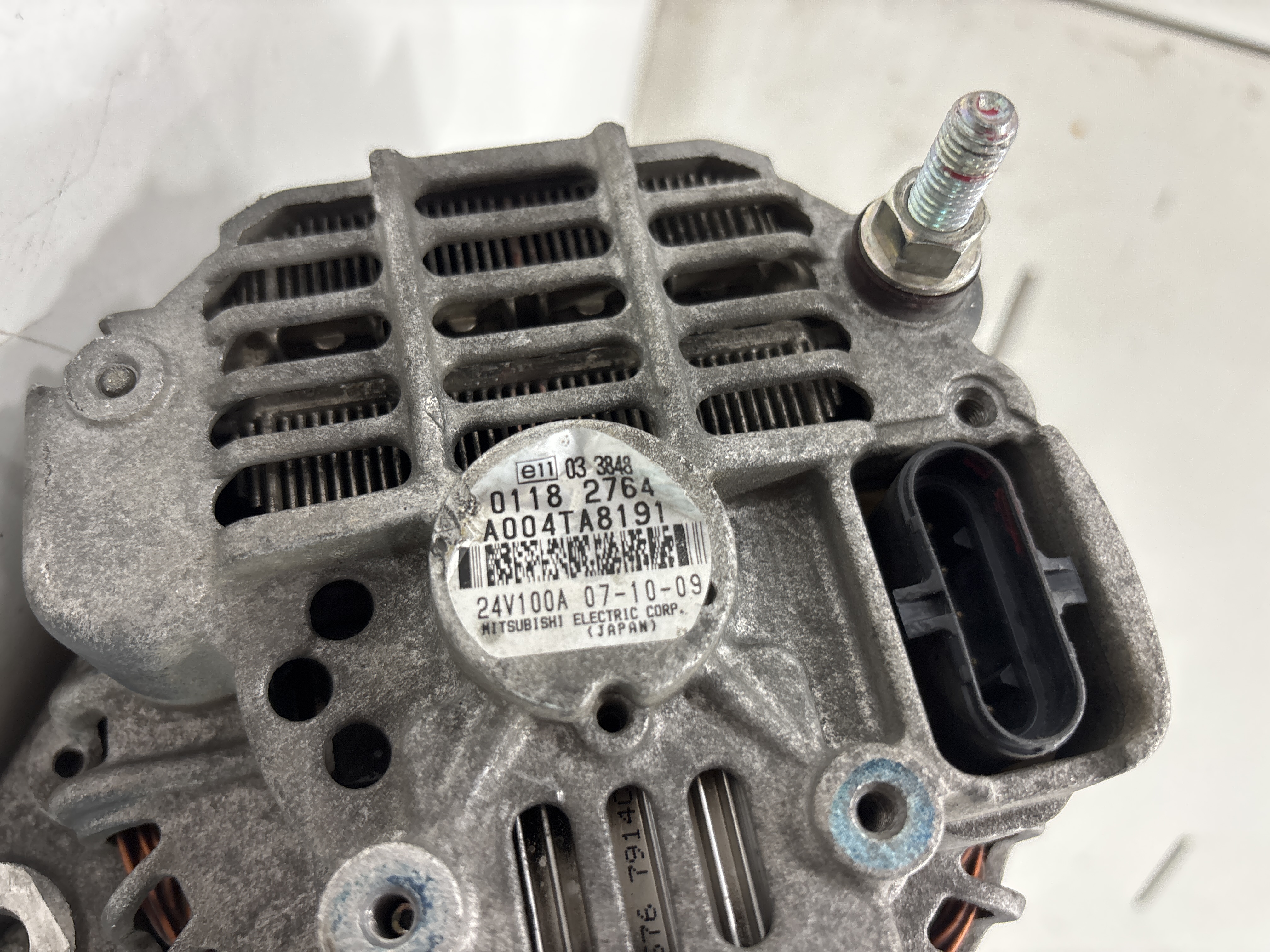 ALTERNADOR RENAULT MIDLUM FG   XXX.10                   E4 Cabina doble