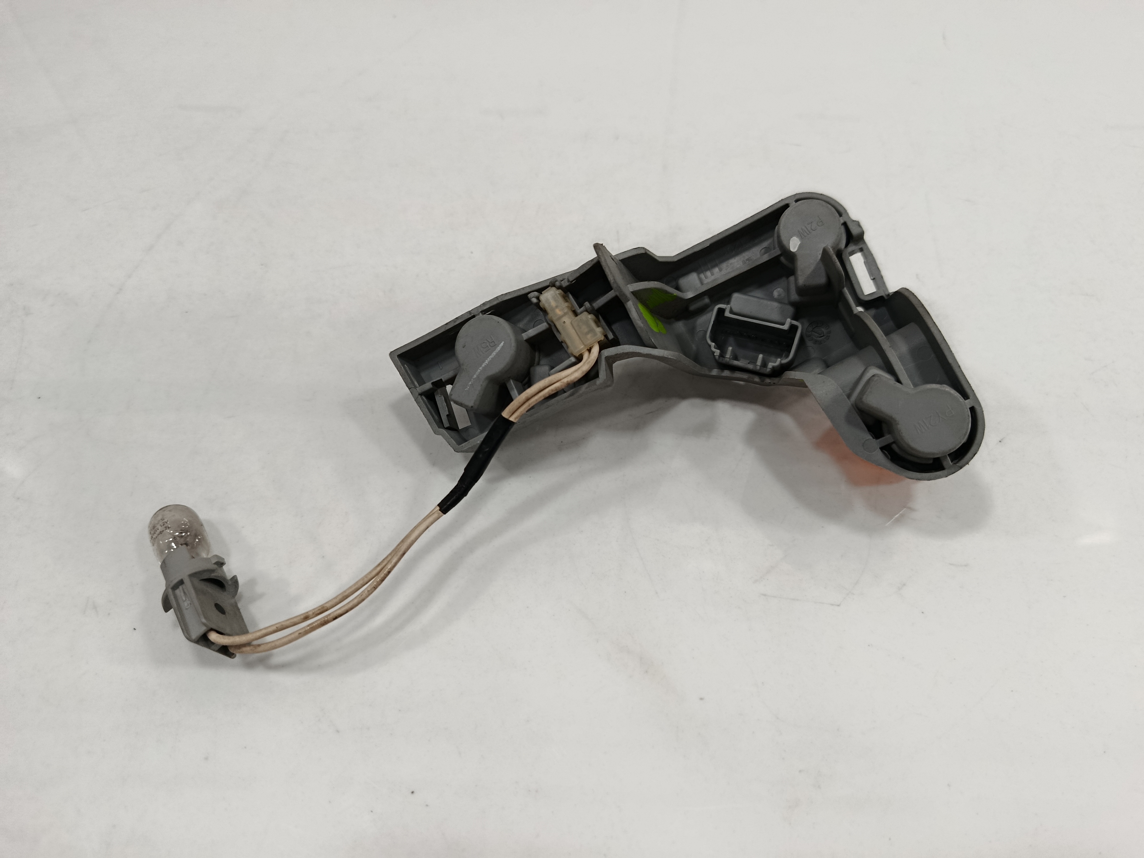 PORTALAMPARAS TOYOTA AURIS 1.4 16V CAT