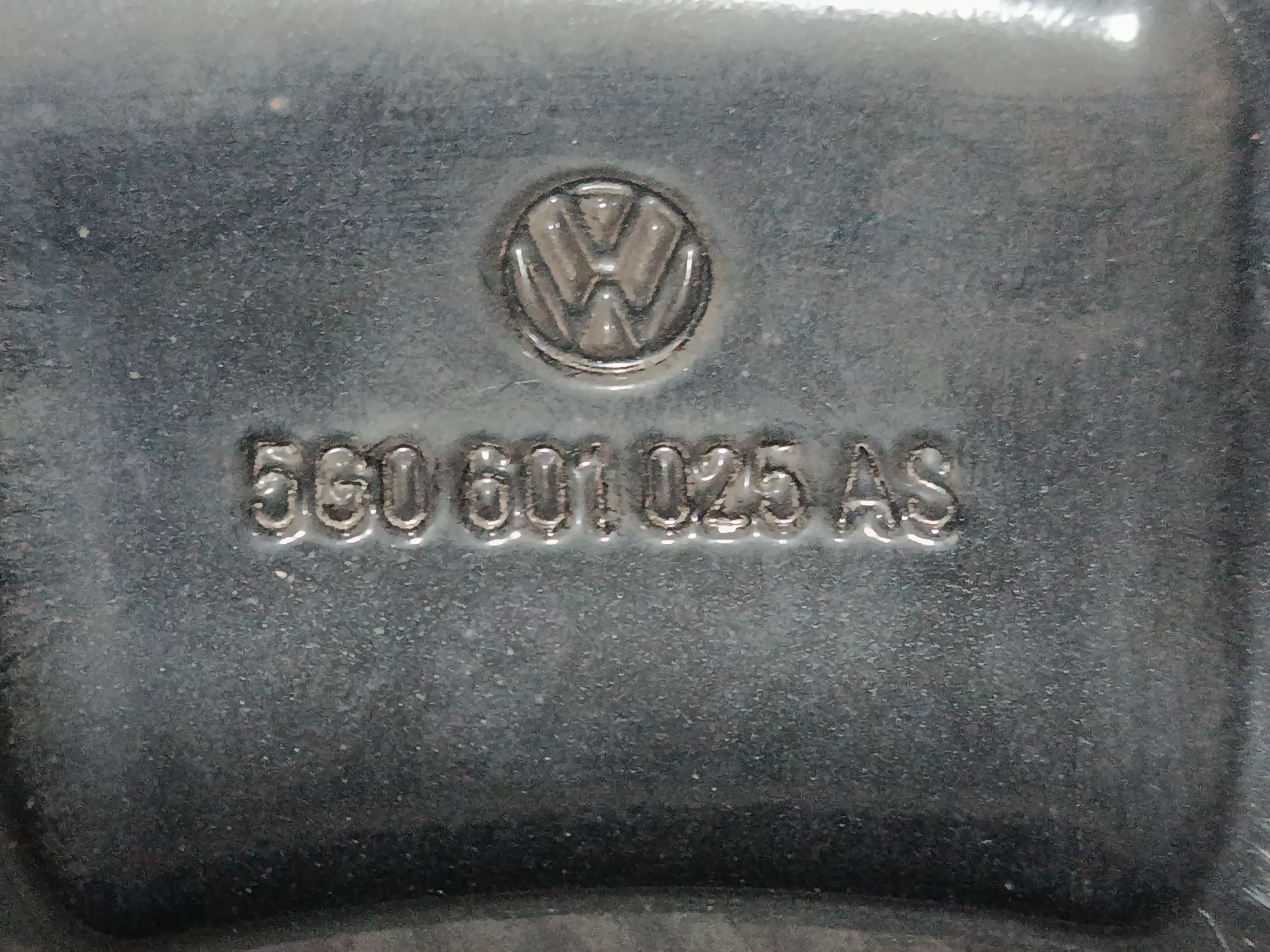 LLANTA VOLKSWAGEN GOLF VII LIM. GTI BlueMotion