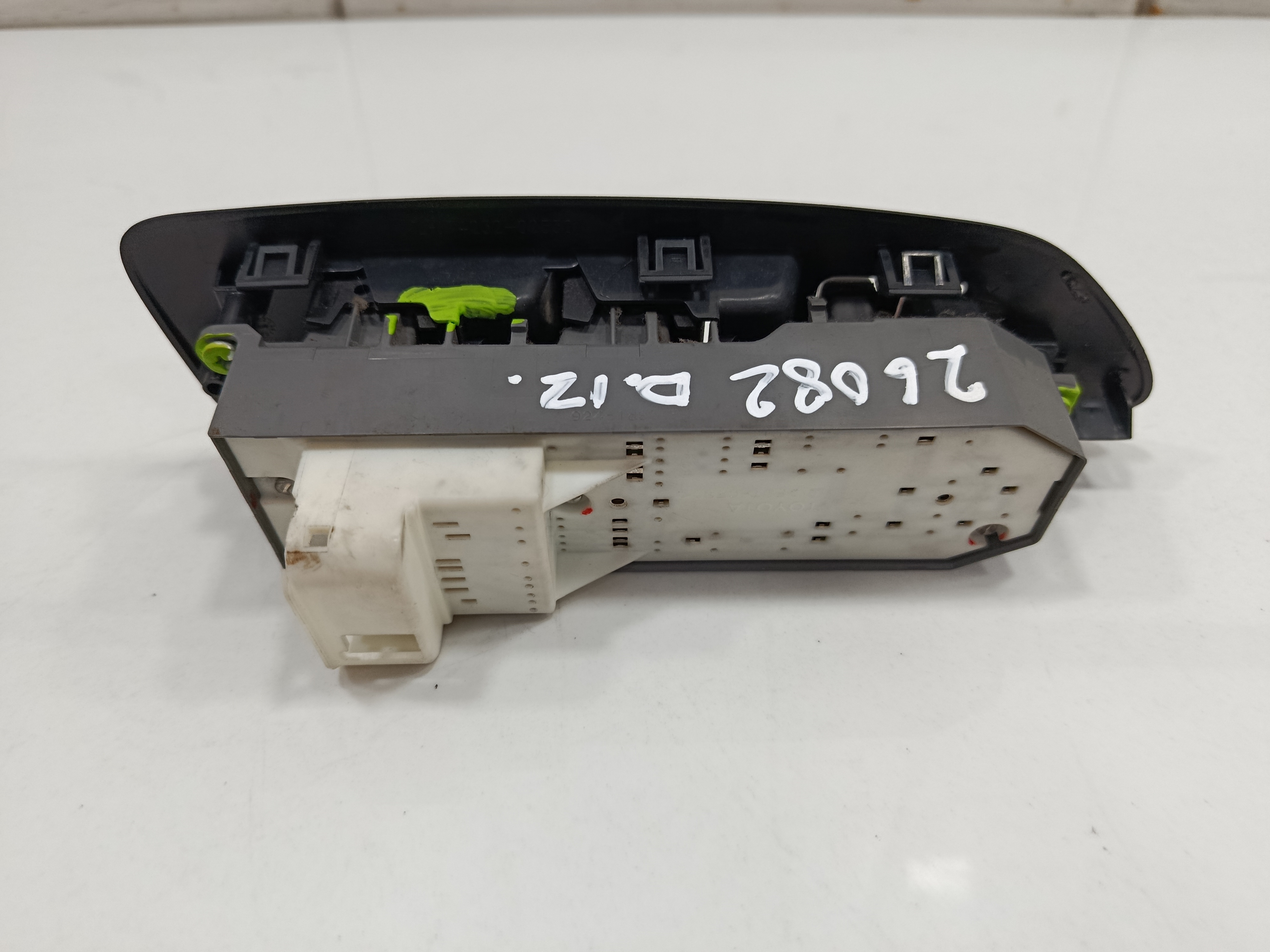 MANDO ELEVALUNAS DELANTERO IZQUIERDO TOYOTA AURIS 1.4 16V CAT