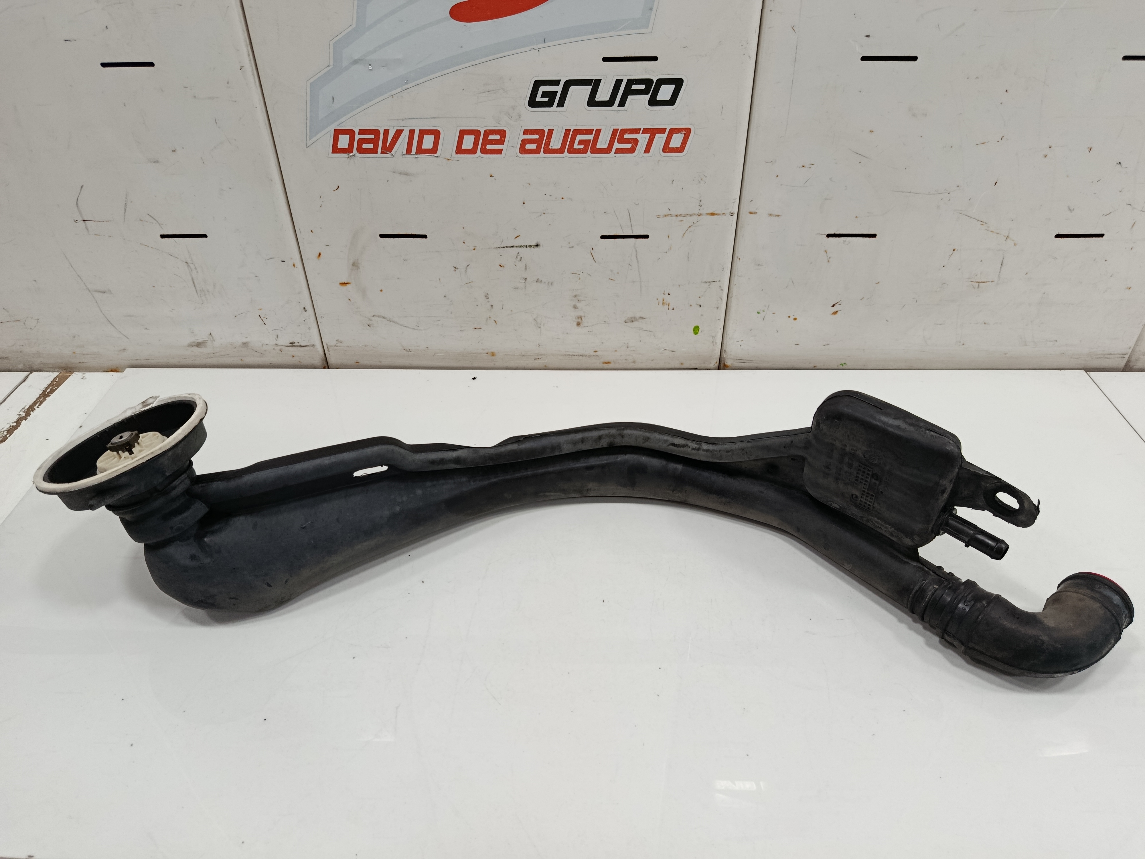 BOCA LLENADO COMBUSTIBLE CITROEN SAXO 1.1 SX