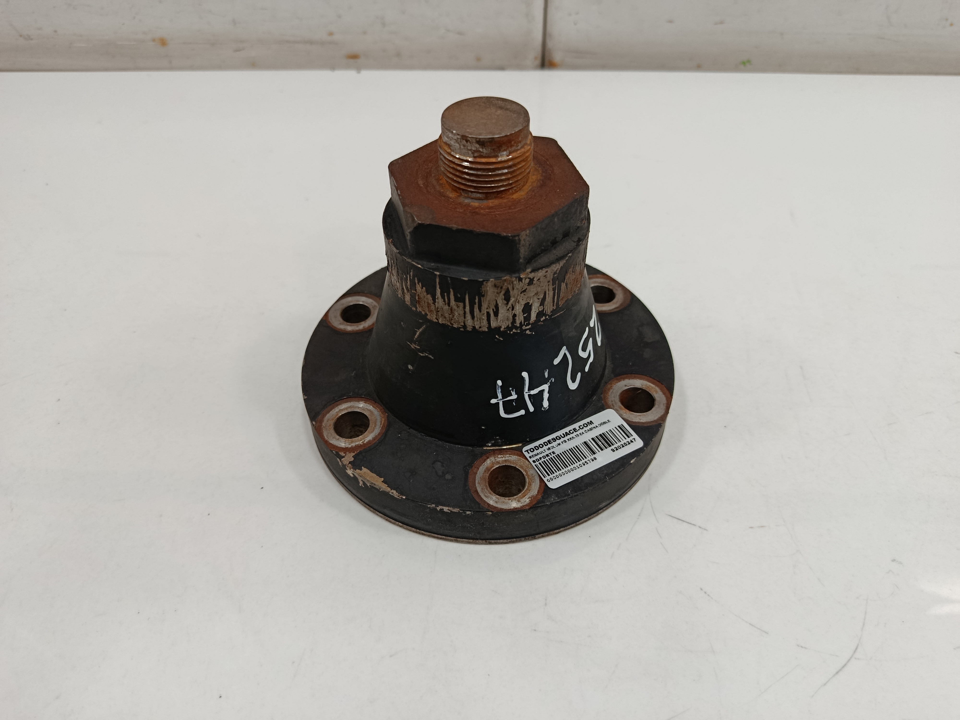SOPORTE RENAULT MIDLUM FG   XXX.10                   E4 Cabina doble