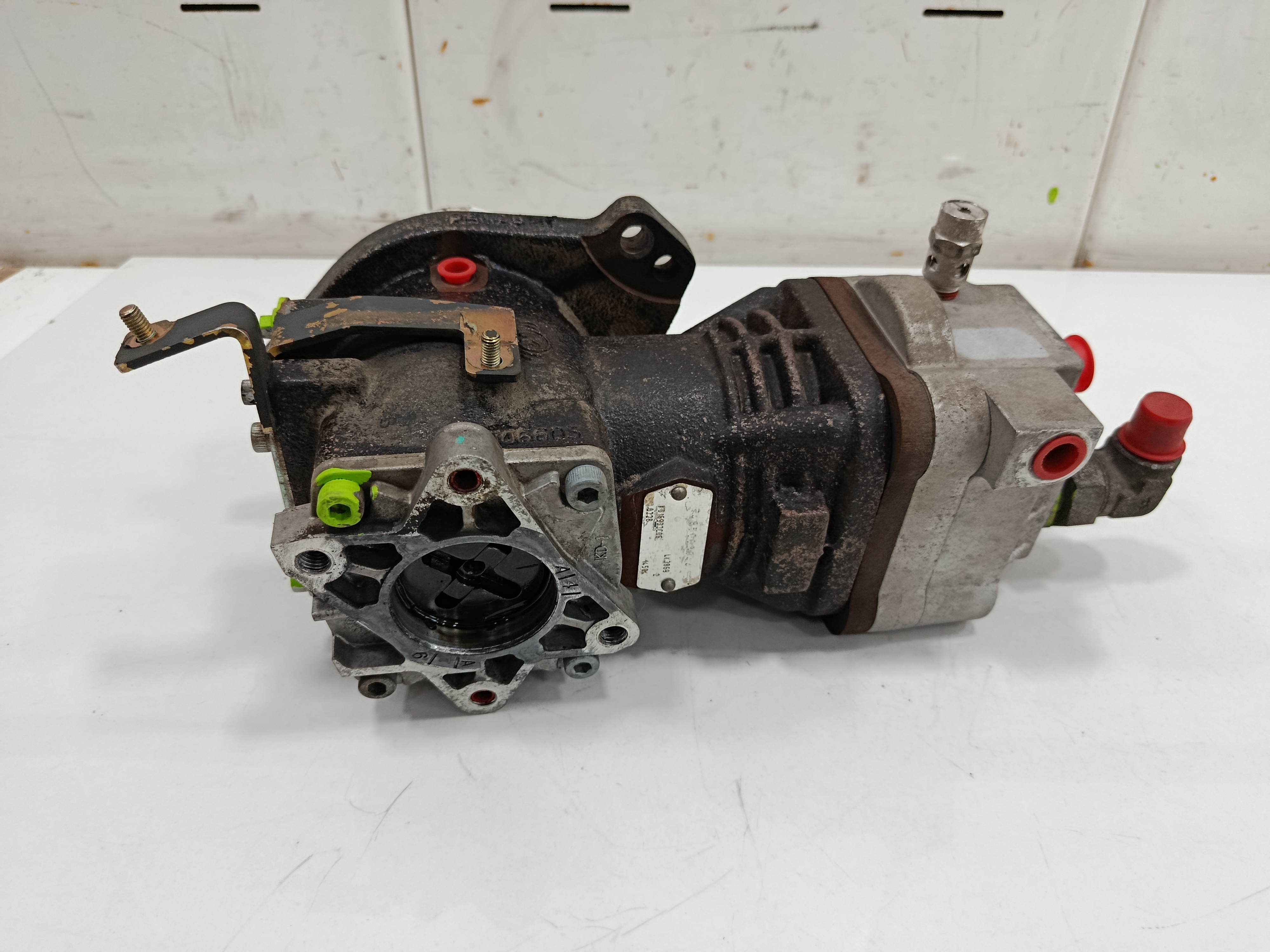 COMPRESOR RENAULT MIDLUM FG   XXX.10                   E4 Cabina doble
