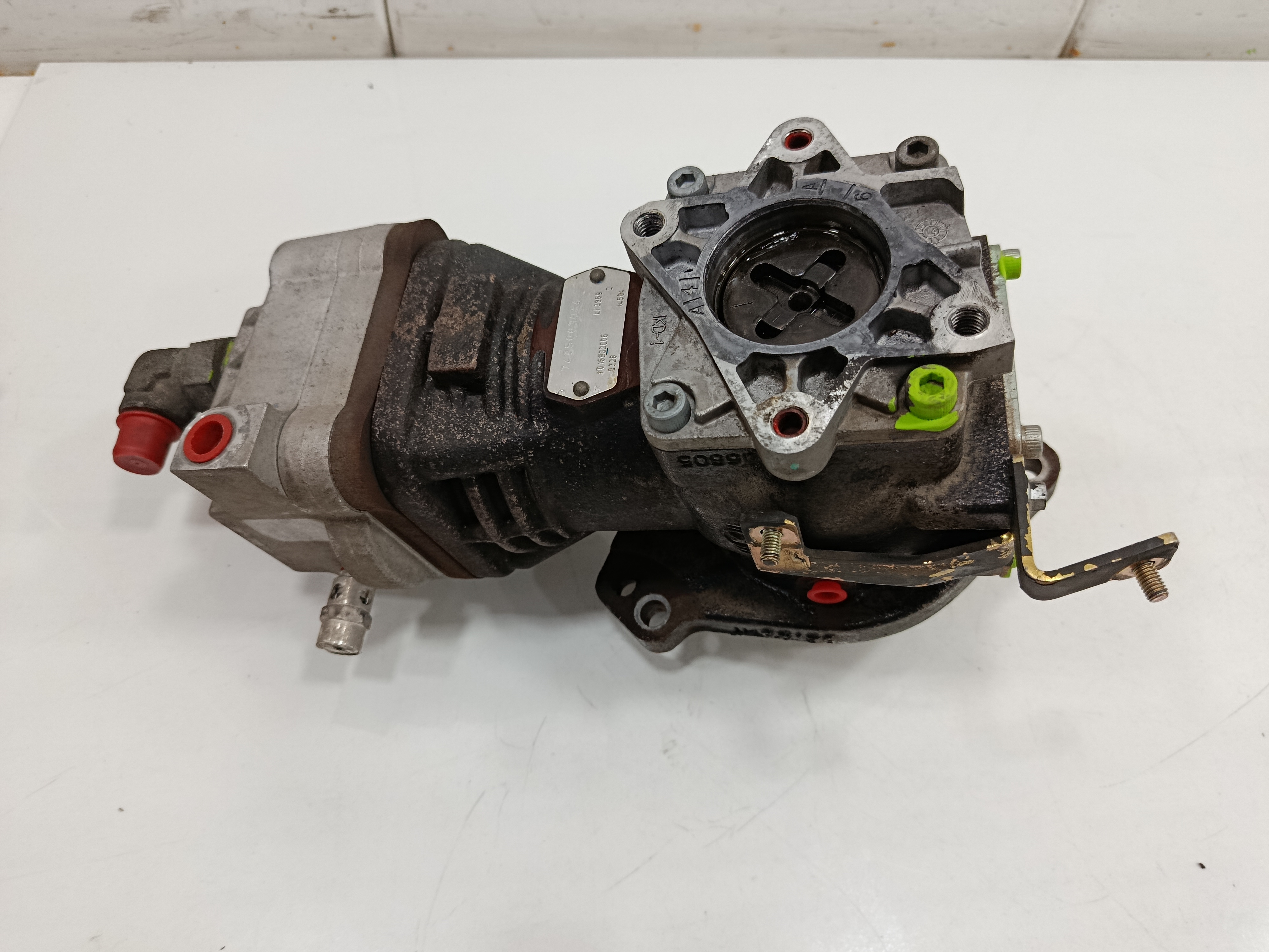 COMPRESOR RENAULT MIDLUM FG   XXX.10                   E4 Cabina doble