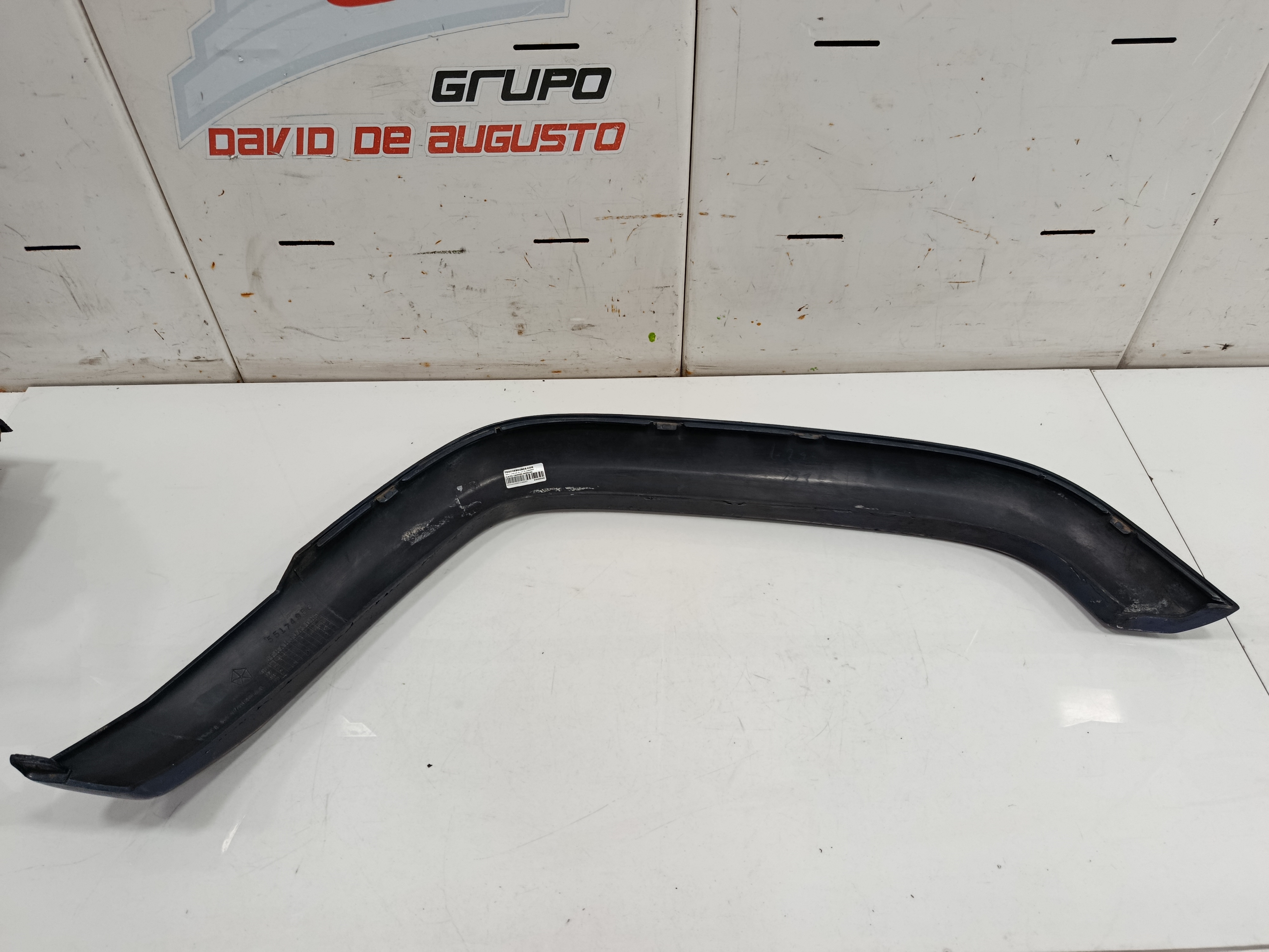 ALETIN TRASERO DERECHO JEEP CHEROKEE (XJ) 2.5 TD Jamboree