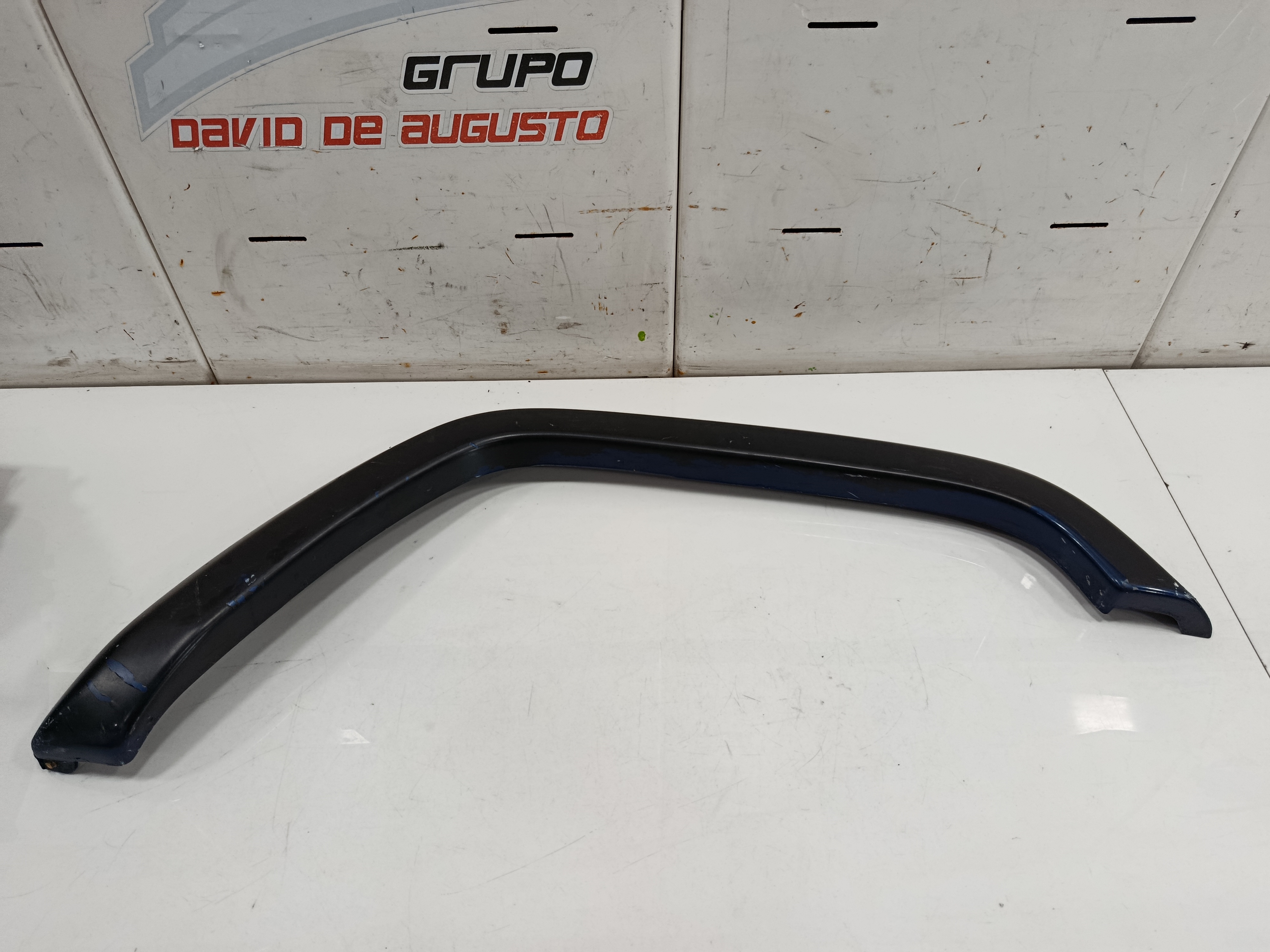 ALETIN TRASERO IZQUIERDO JEEP CHEROKEE (XJ) 2.5 TD Jamboree