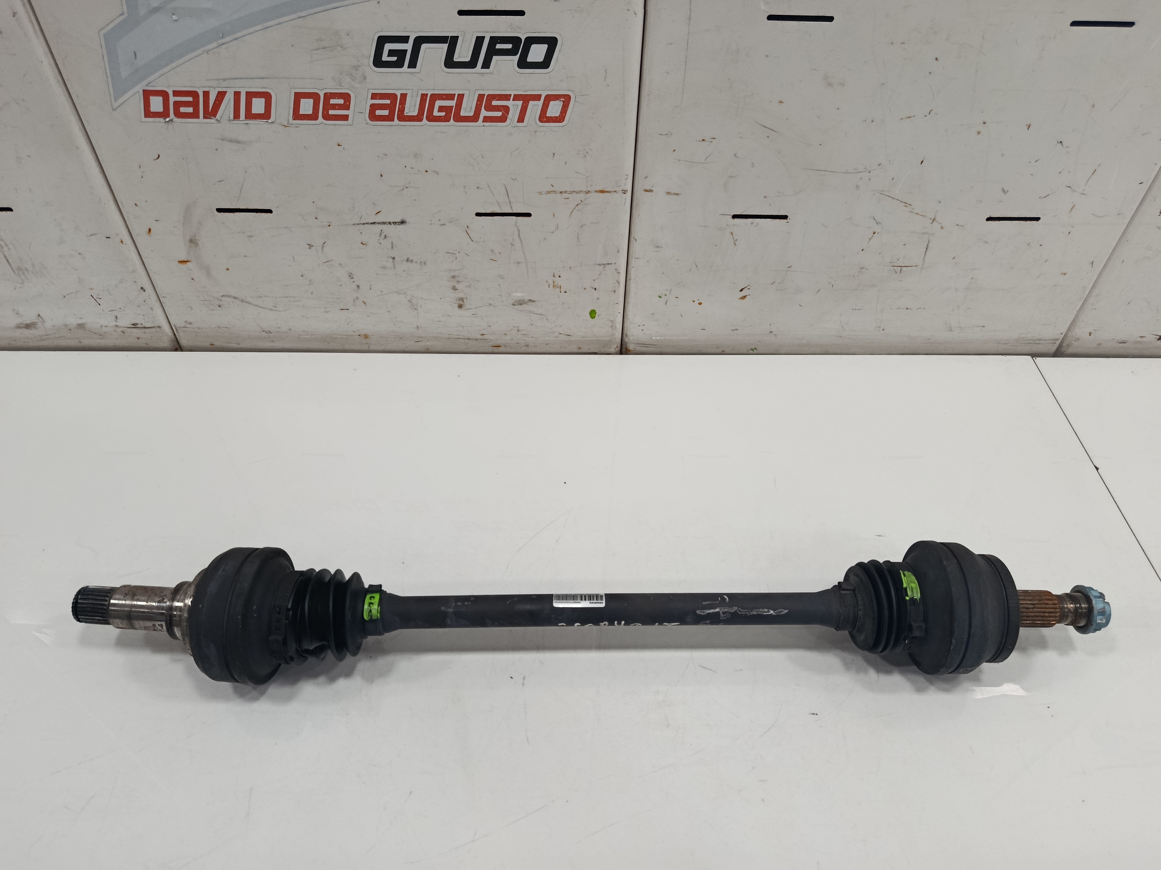 TRANSMISION TRASERA IZQUIERDA MERCEDES CLASE C (W204) BERLINA 2.1 CDI CAT