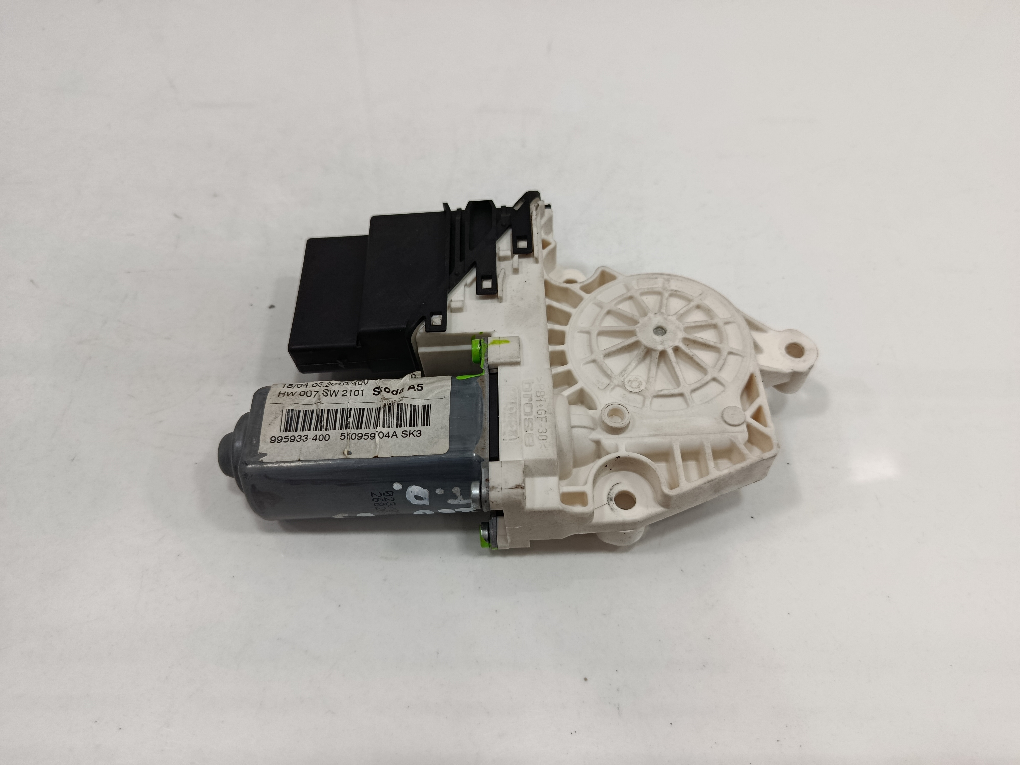 MOTOR ELEVALUNAS TRASERO DERECHO SKODA OCTAVIA BERLINA (1Z3) Active