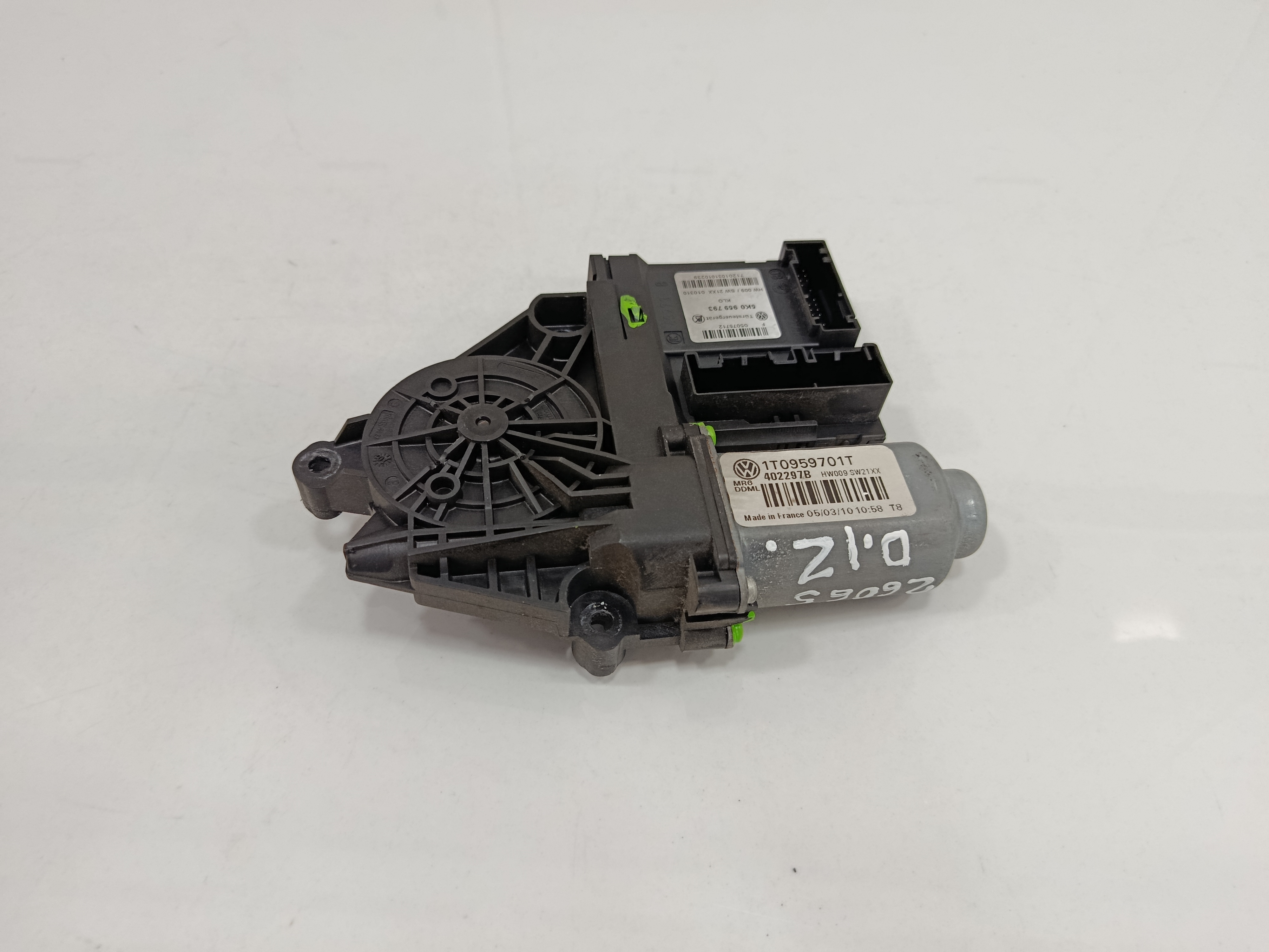 MOTOR ELEVALUNAS DELANTERO IZQUIERDO SKODA OCTAVIA BERLINA (1Z3) Active