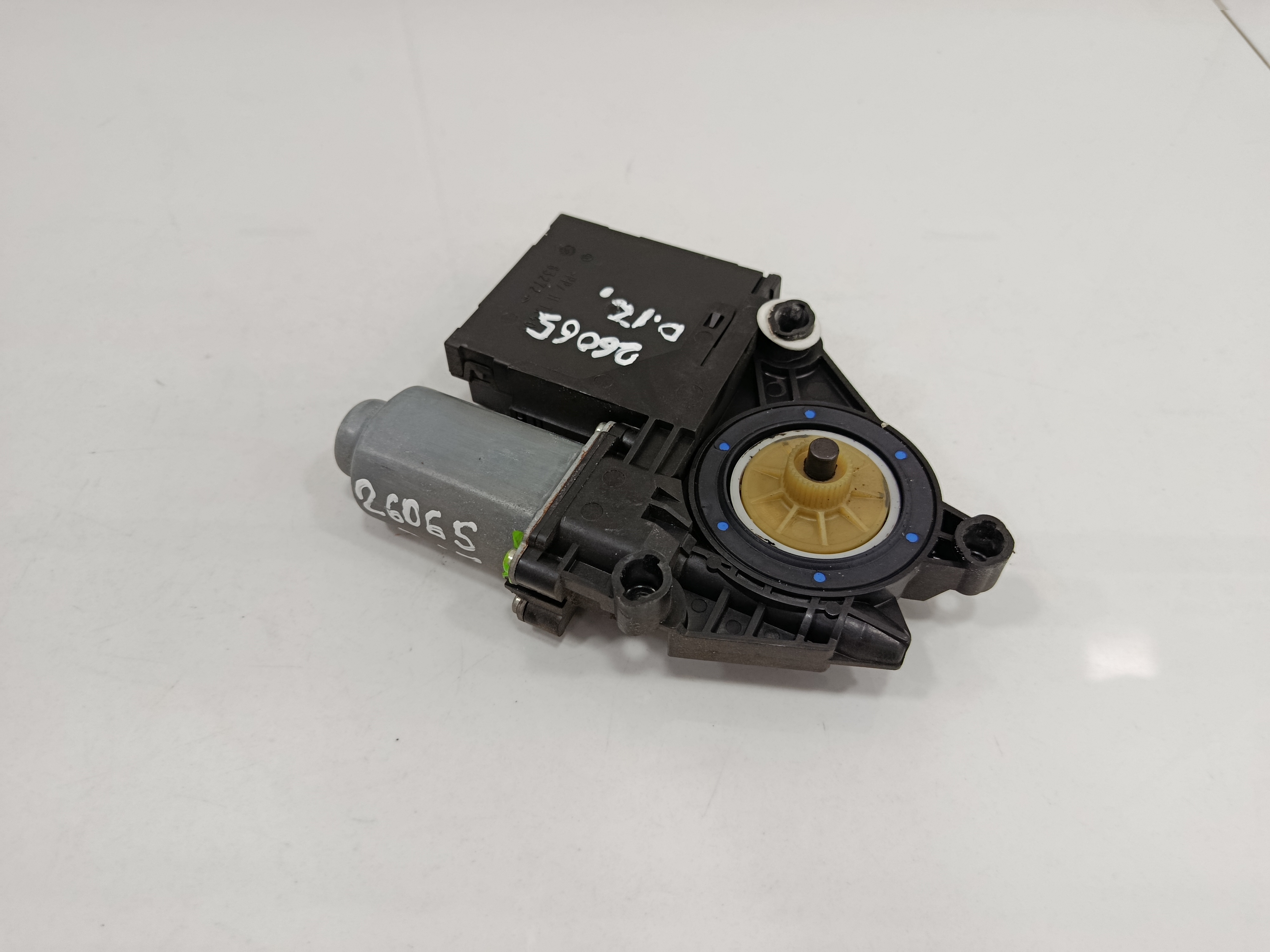 MOTOR ELEVALUNAS DELANTERO IZQUIERDO SKODA OCTAVIA BERLINA (1Z3) Active