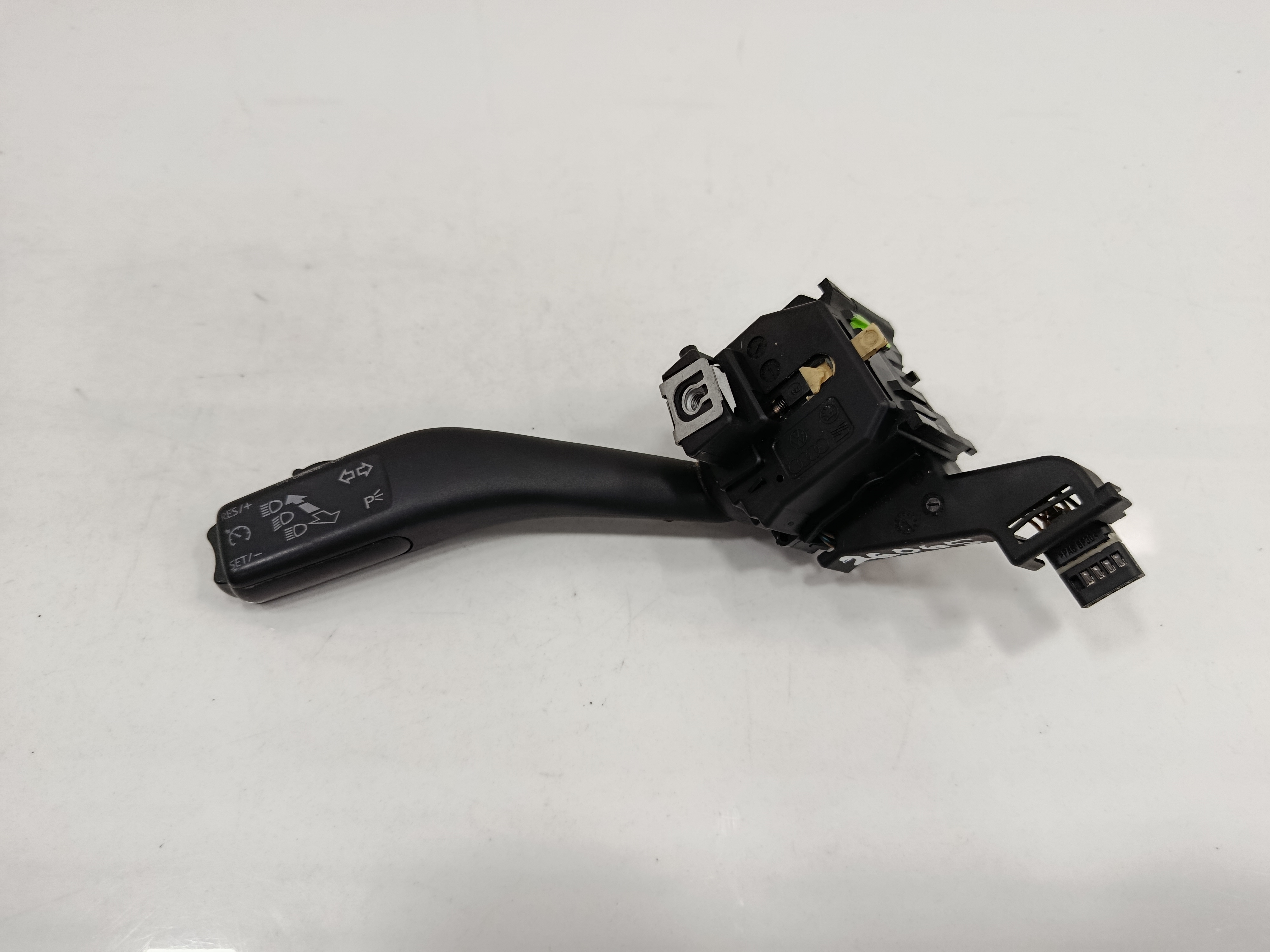 MANDO LUCES SKODA OCTAVIA BERLINA (1Z3) Active