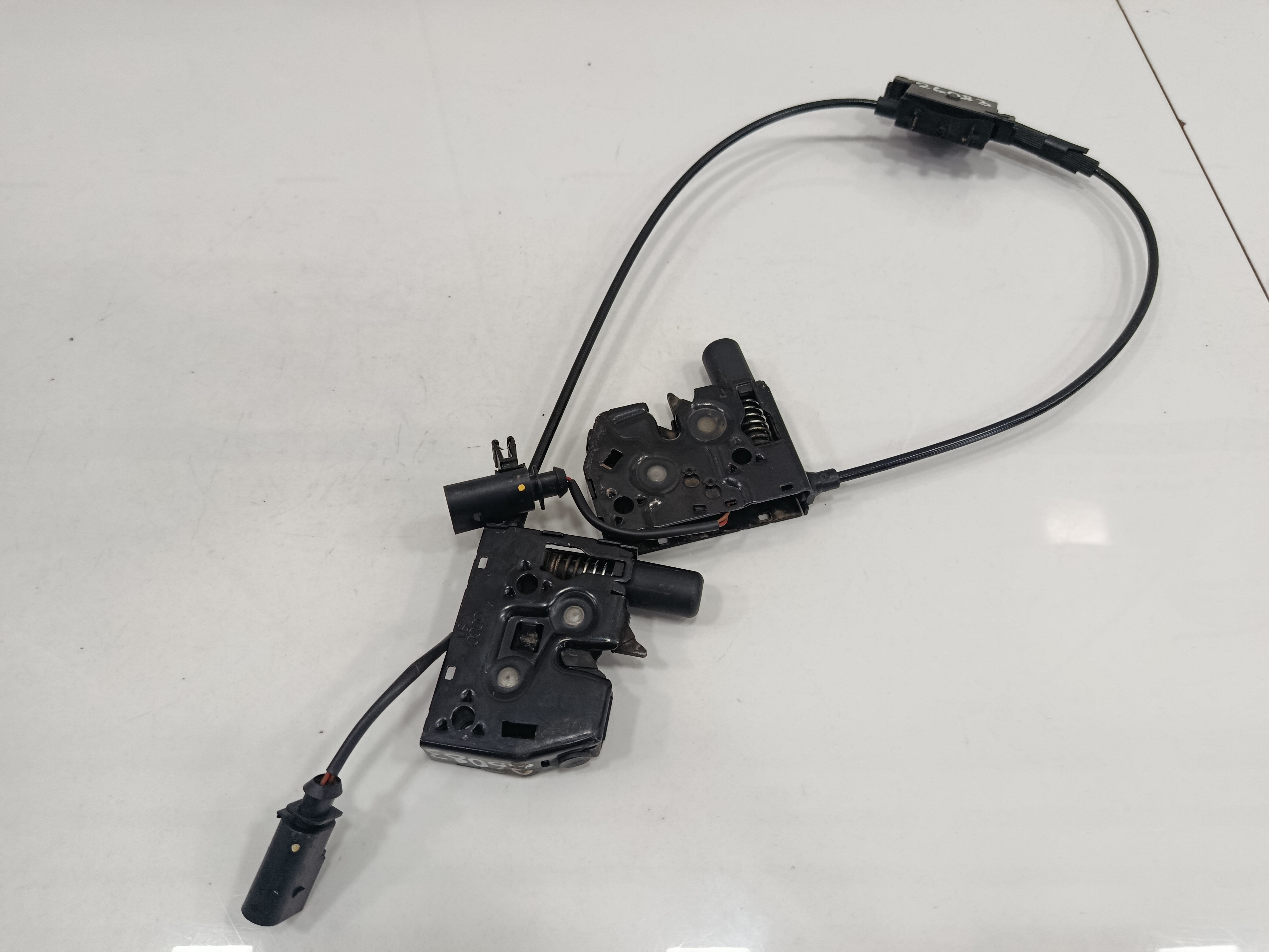 CERRADURA CAPO AUDI Q3 (8U) 2.0 TDI (103kW) Advance
