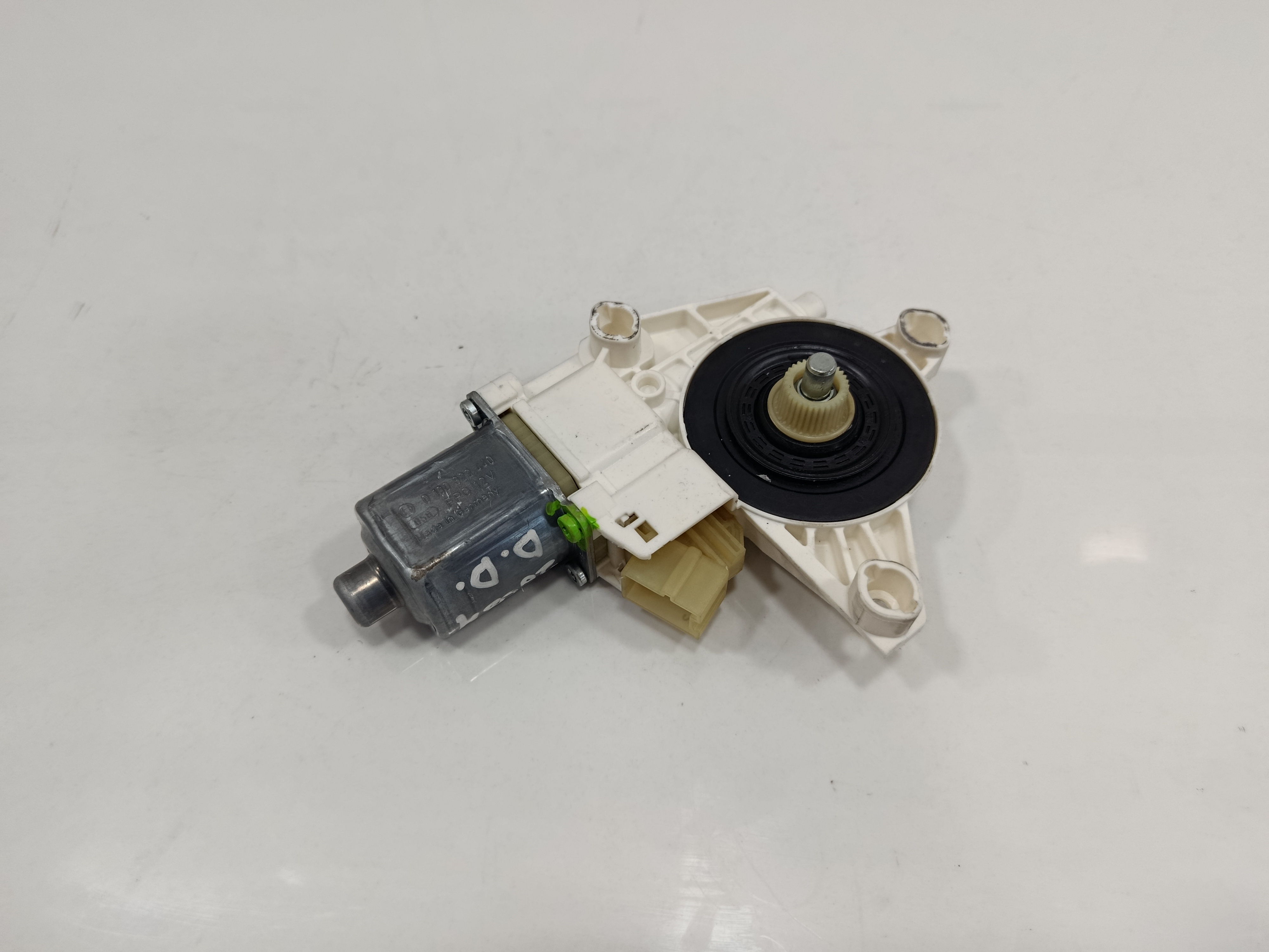 MOTOR ELEVALUNAS DELANTERO DERECHO MERCEDES CLASE C (W204) BERLINA 2.1 CDI CAT