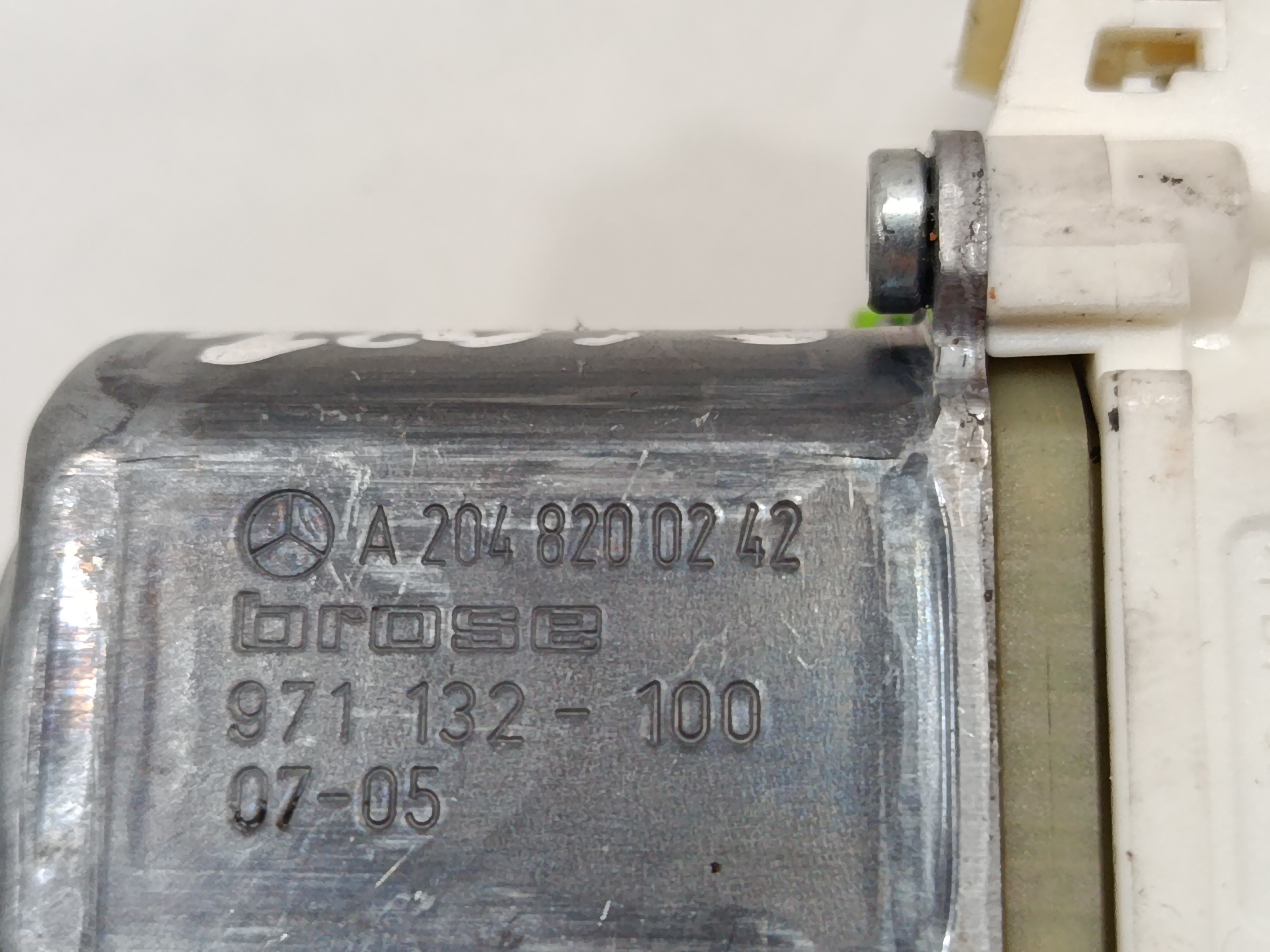 MOTOR ELEVALUNAS DELANTERO DERECHO MERCEDES CLASE C (W204) BERLINA 2.1 CDI CAT