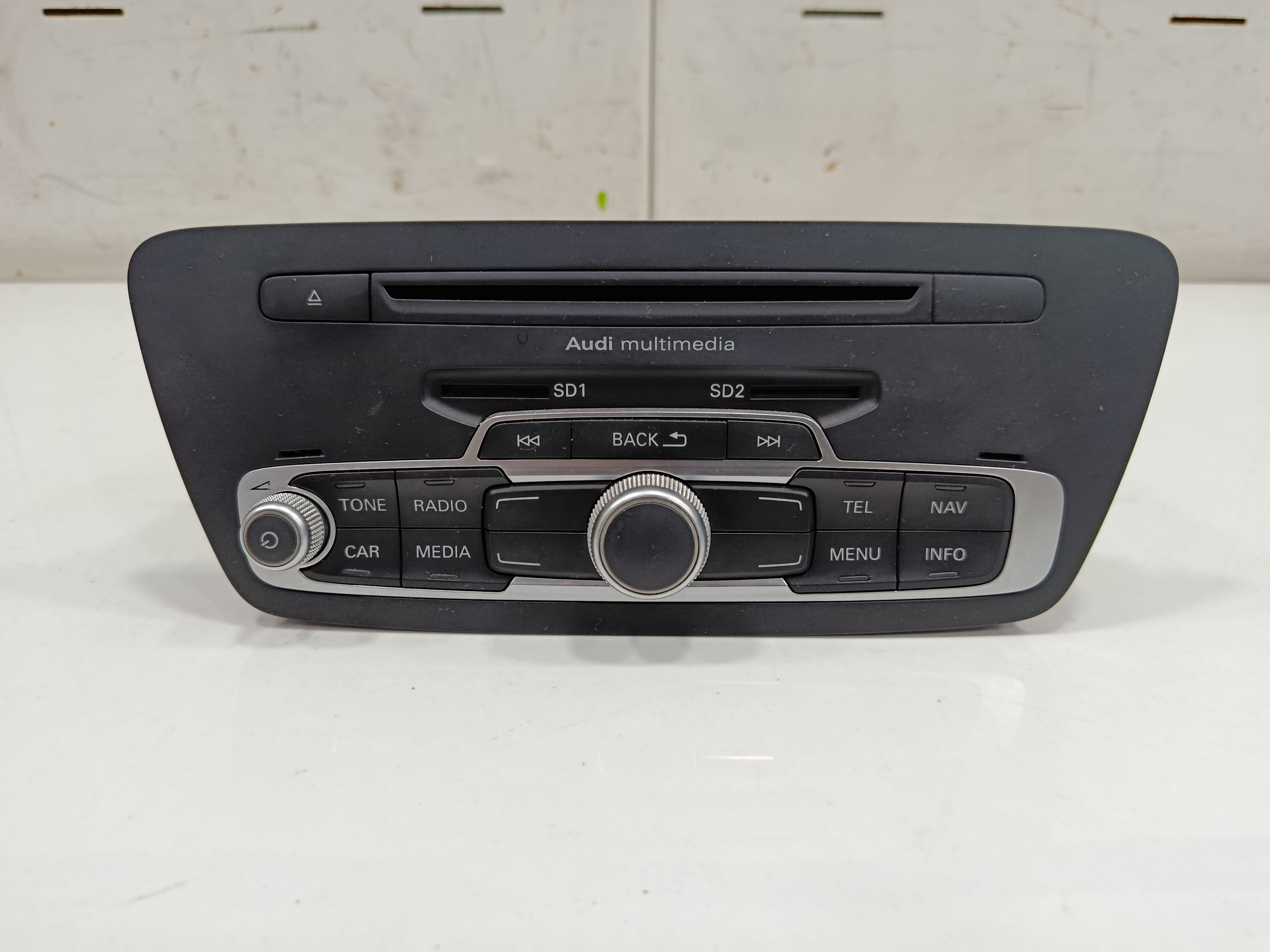 SISTEMA AUDIO / RADIO CD AUDI Q3 (8U) 2.0 TDI (103kW) Advance
