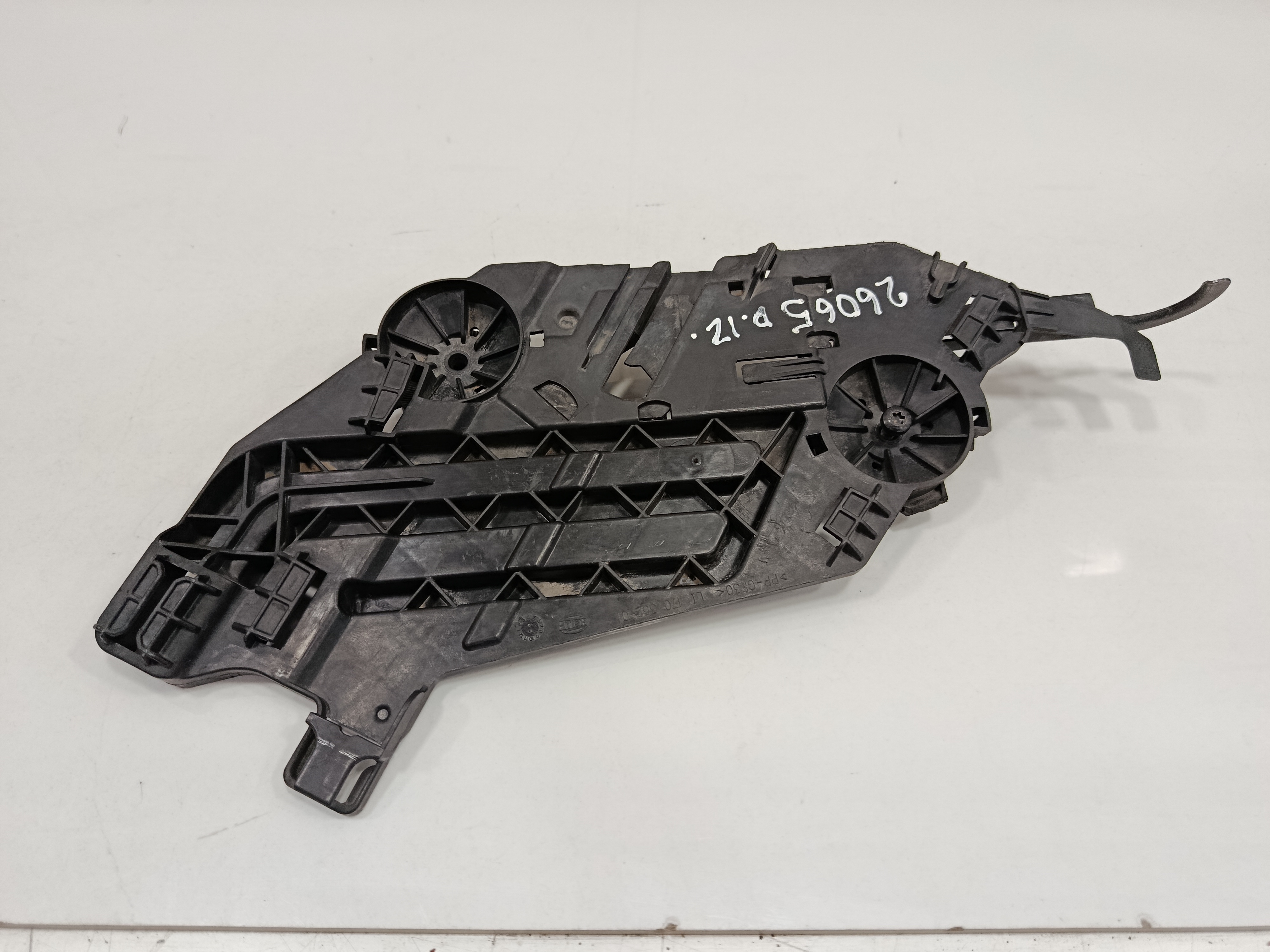 SOPORTE FARO IZQUIERDO SKODA OCTAVIA BERLINA (1Z3) Active