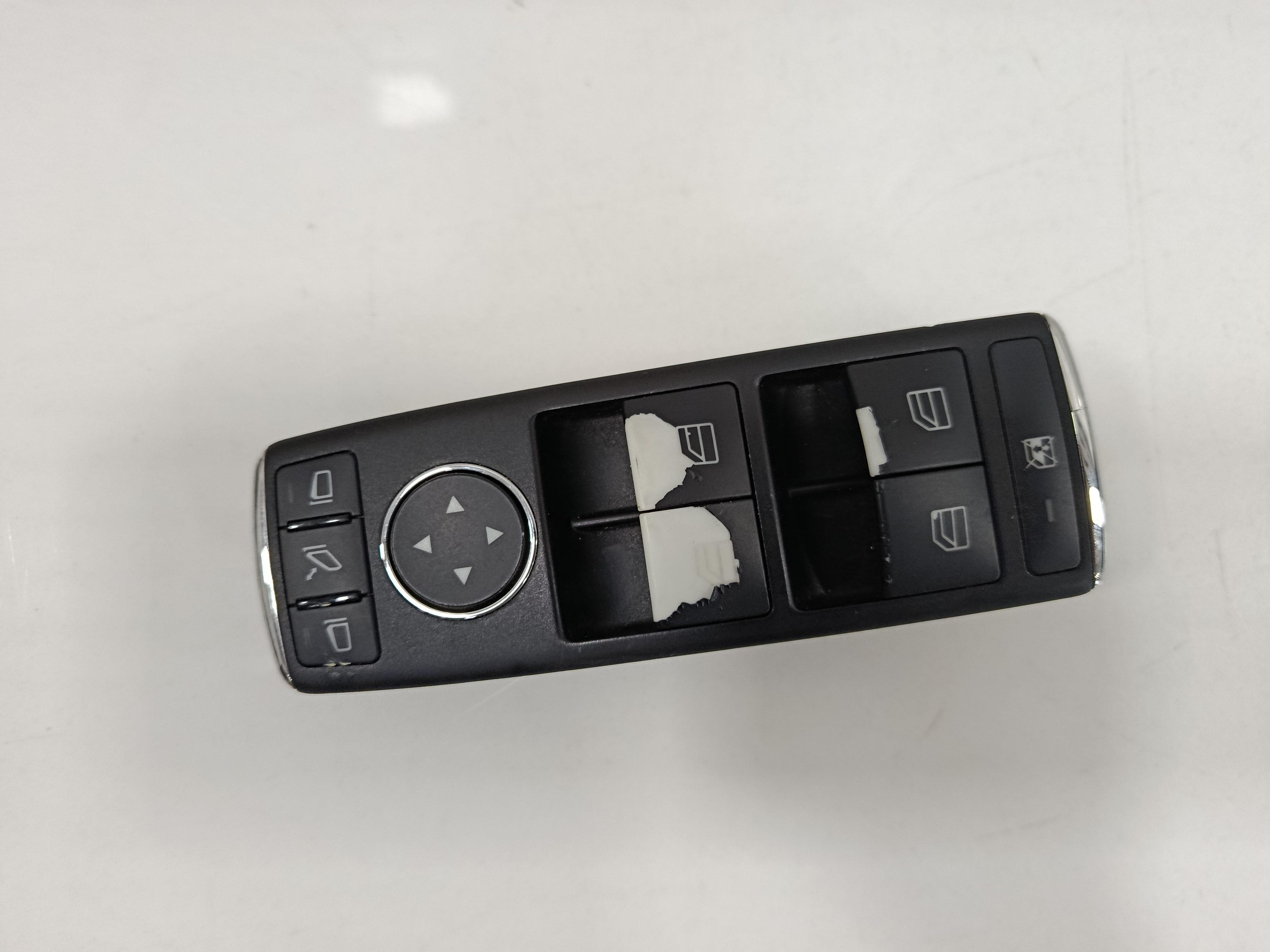 MANDO ELEVALUNAS DELANTERO IZQUIERDO MERCEDES CLASE C (W204) BERLINA 2.1 CDI CAT