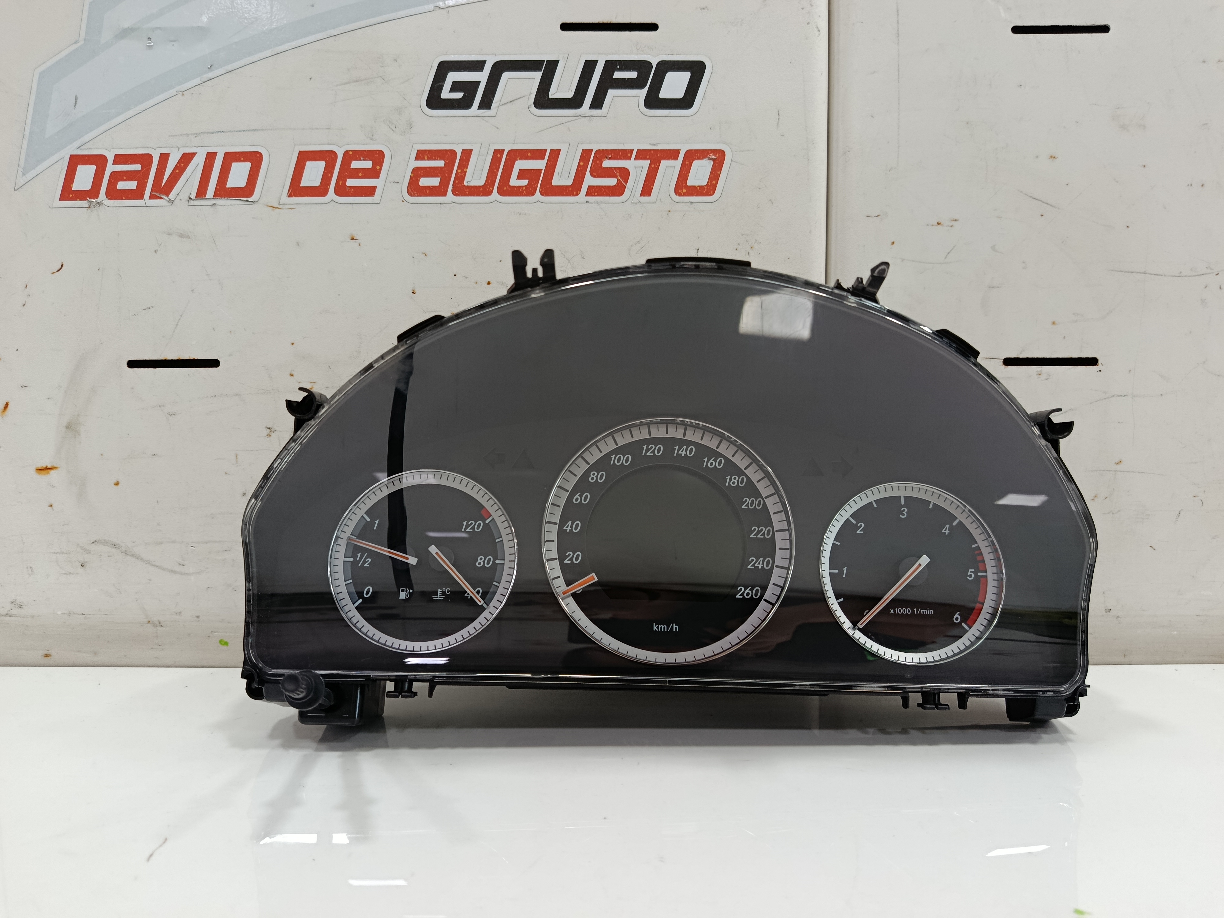 CUADRO INSTRUMENTOS MERCEDES CLASE C (W204) BERLINA 2.1 CDI CAT