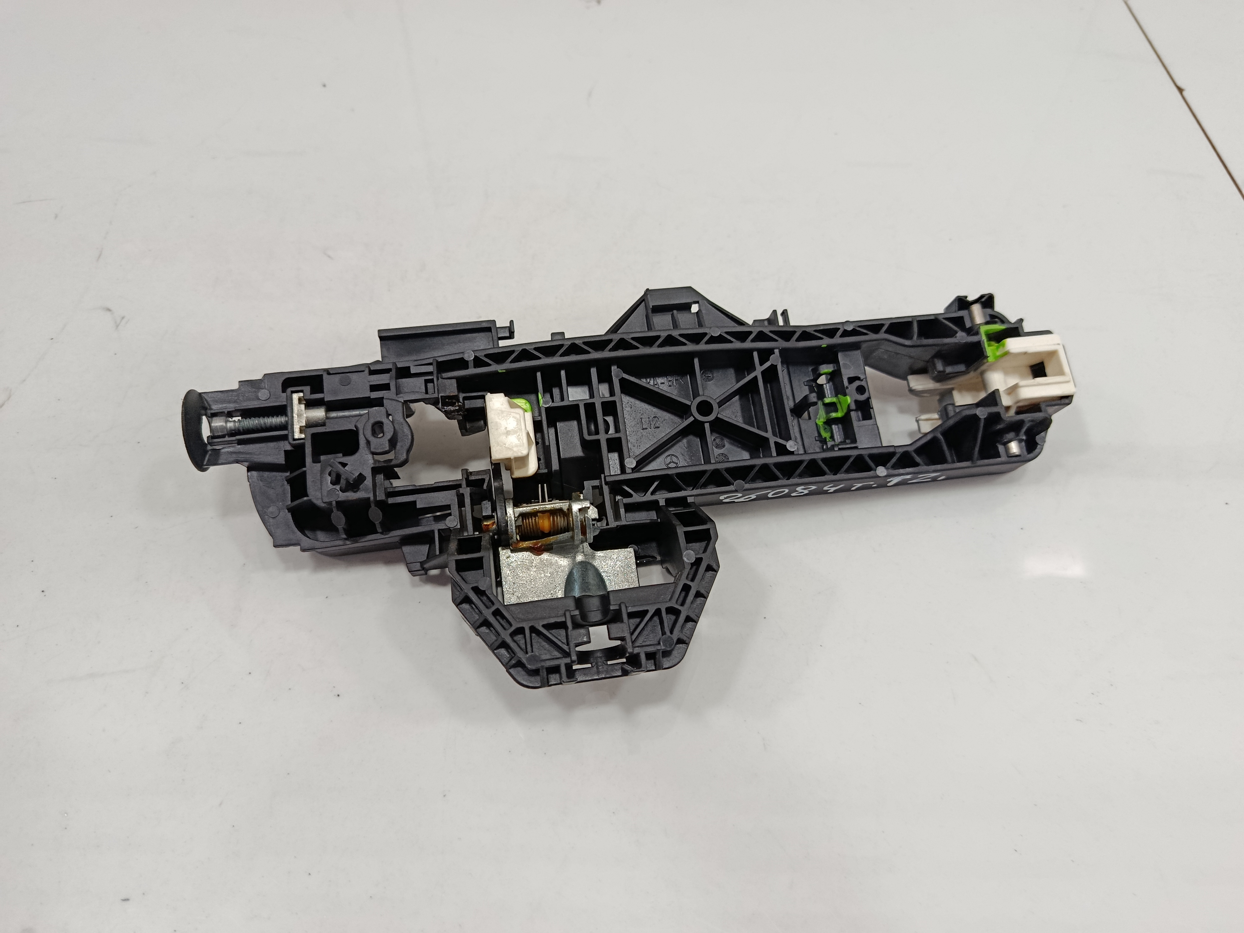 SOPORTE MANETA EXTERIOR TRASERA IZQUIERDA MERCEDES CLASE C (W204) BERLINA 2.1 CDI CAT