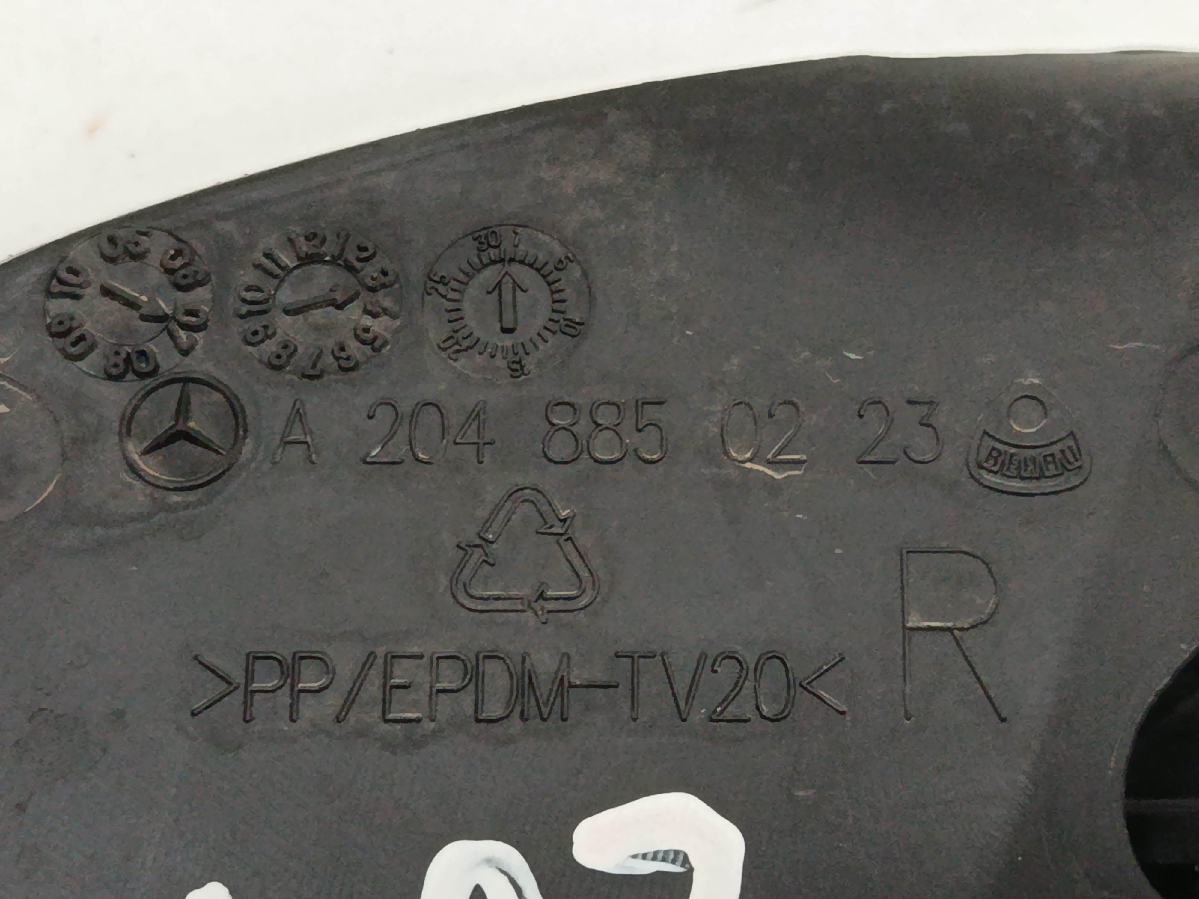 MOLDURA ANTINIEBLA DERECHA MERCEDES CLASE C (W204) BERLINA 2.1 CDI CAT
